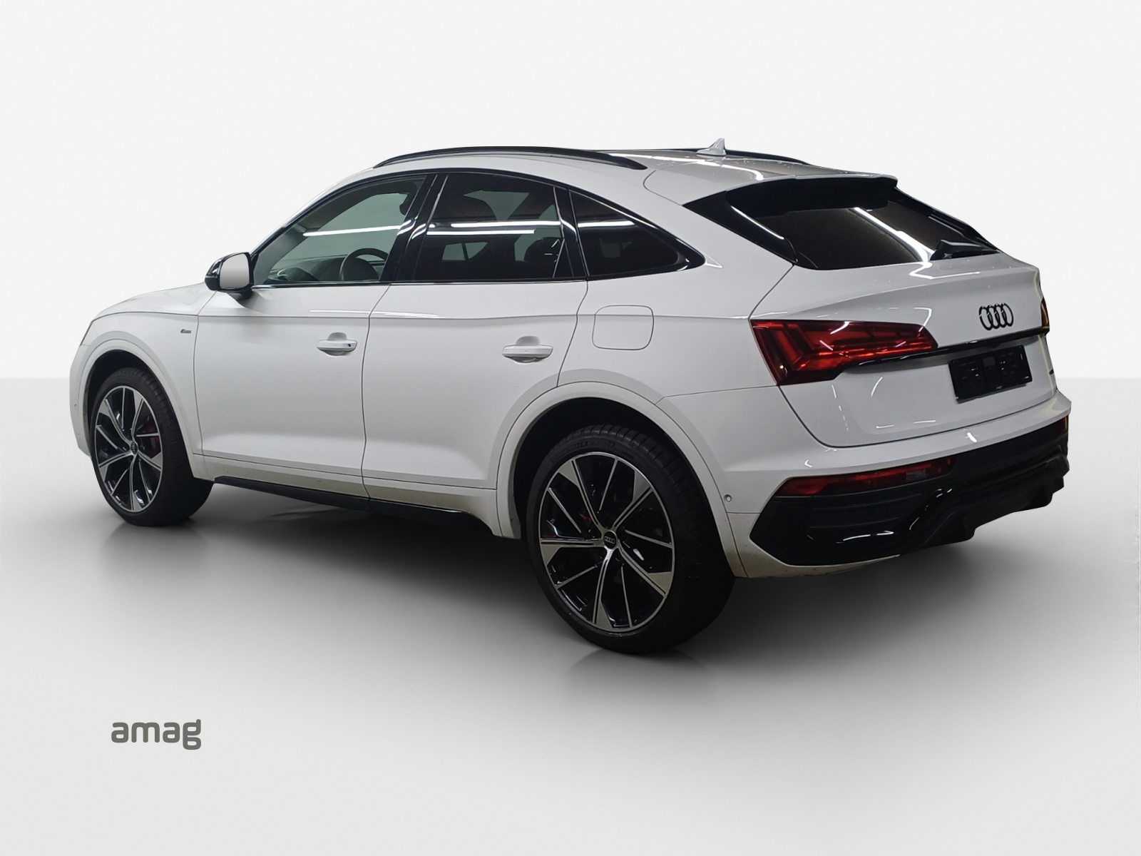 AUDI Q5 SB 55 TFSI e S line, Voll-Hybrid Benzin/Elektro, Occasion / Gebraucht, Automatik - 3