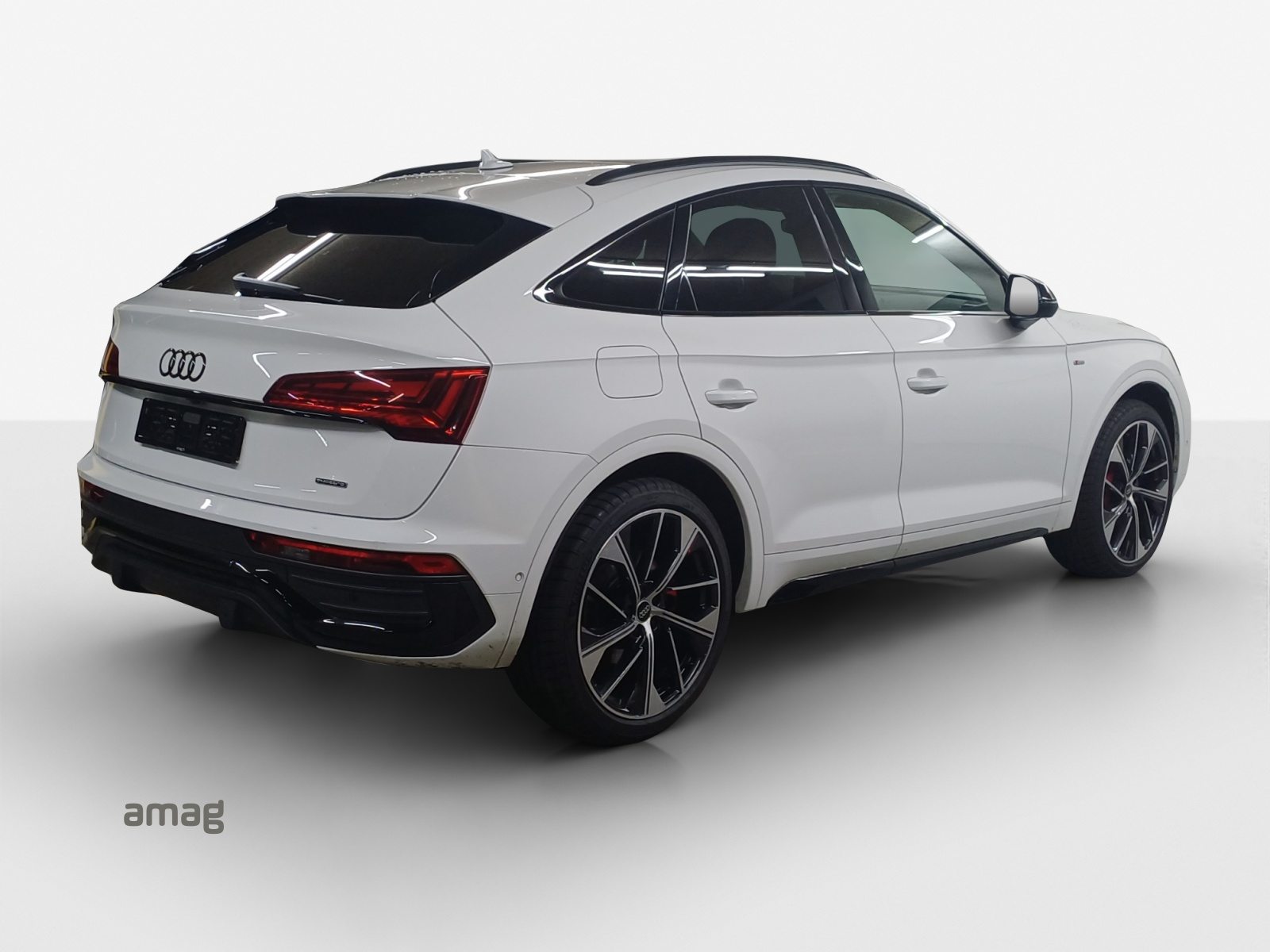 AUDI Q5 SB 55 TFSI e S line, Voll-Hybrid Benzin/Elektro, Occasion / Gebraucht, Automatik - 5