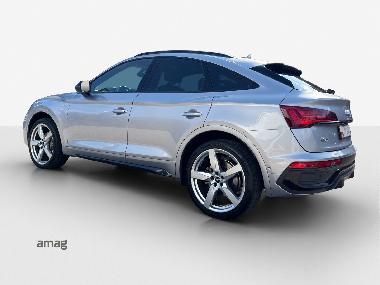 AUDI Q5 SB 45 TFSI Black Edition, Benzin, Occasion / Gebraucht, Automatik - 3