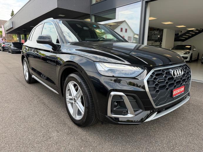 AUDI Q5 2.0 45 TFSI S Line quattro S-Tronic, Mild-Hybrid Petrol/Electric, Second hand / Used, Automatic
