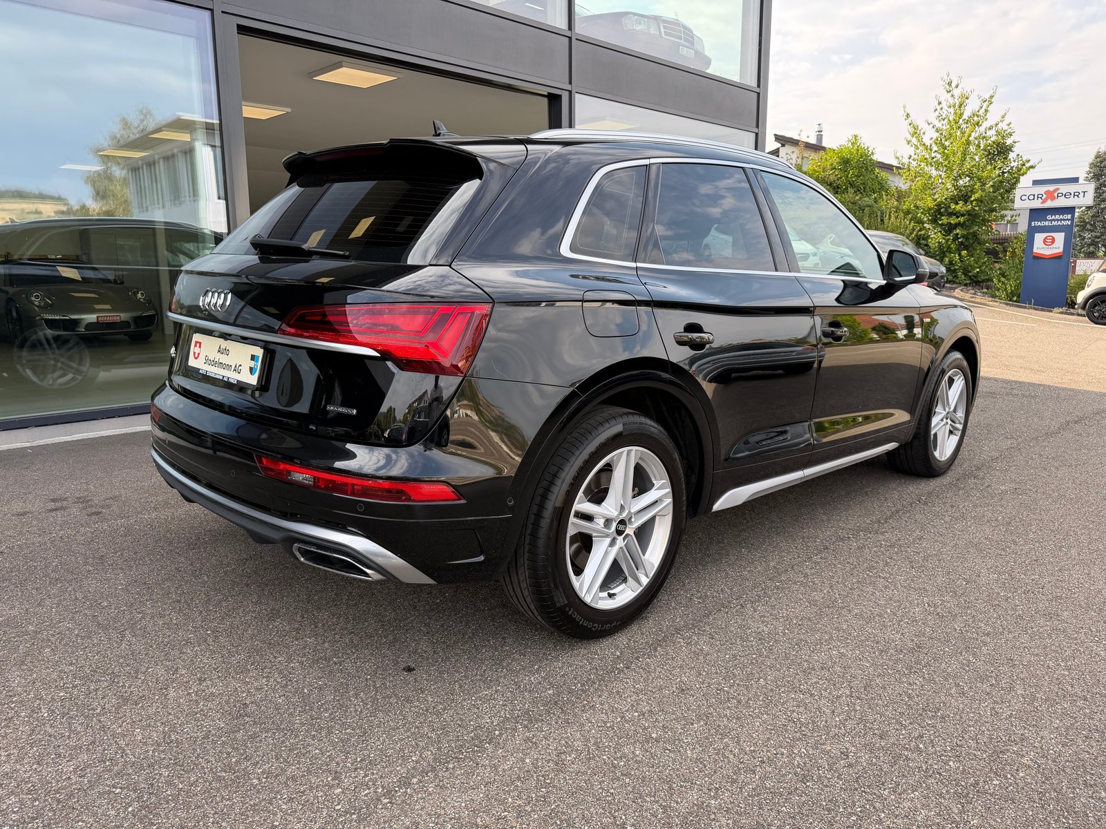 AUDI Q5 2.0 45 TFSI S Line quattro S-Tronic, Mild-Hybrid Petrol/Electric, Second hand / Used, Automatic - 5