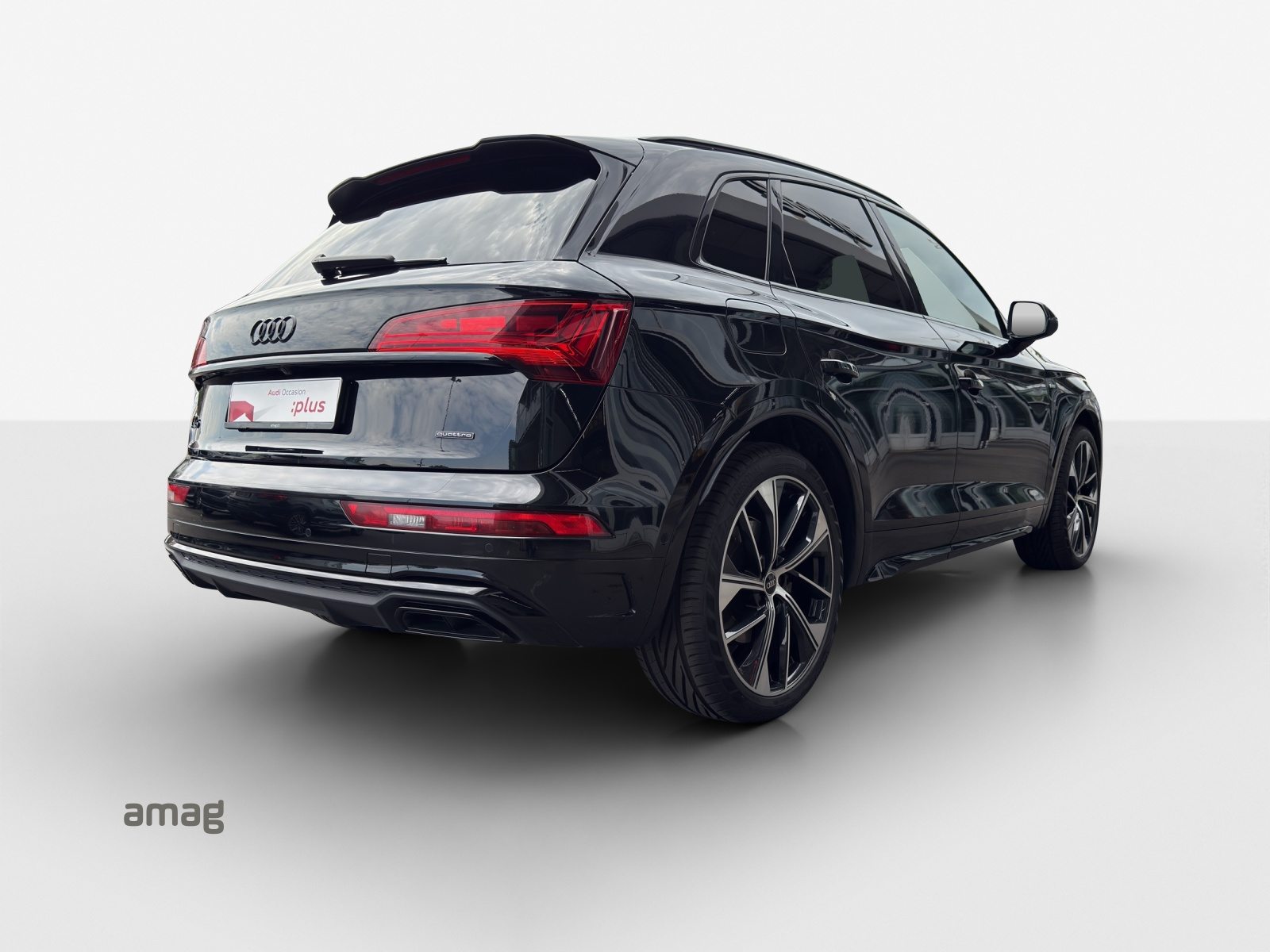 AUDI Q5 55 TFSI e S line, Full-Hybrid Petrol/Electric, Second hand / Used, Automatic - 6