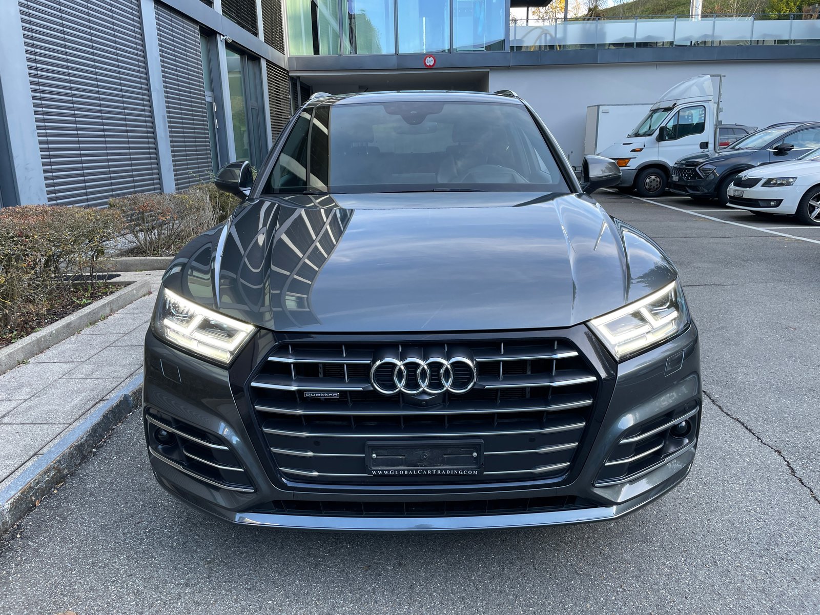 AUDI Q5 55 TFSI e sport quattro, Plug-in-Hybrid Petrol/Electric, Second hand / Used, Automatic - 2