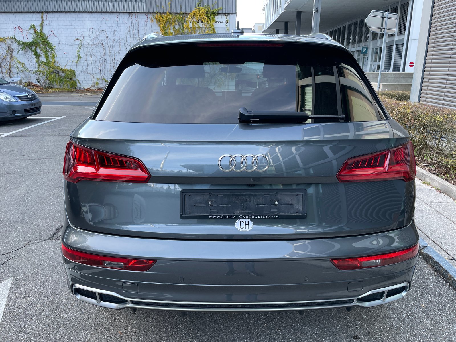 AUDI Q5 55 TFSI e sport quattro, Plug-in-Hybrid Petrol/Electric, Second hand / Used, Automatic - 5