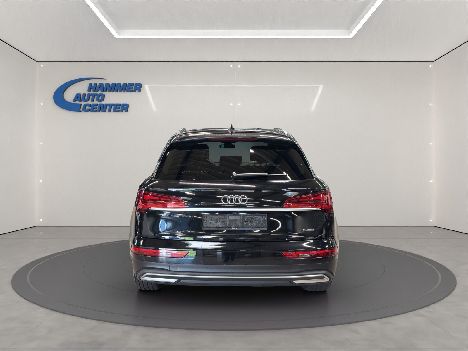AUDI Q5 2.0 40 TDI quattro S-Tronic, Mild-Hybrid Diesel/Electric, Second hand / Used, Automatic - 4