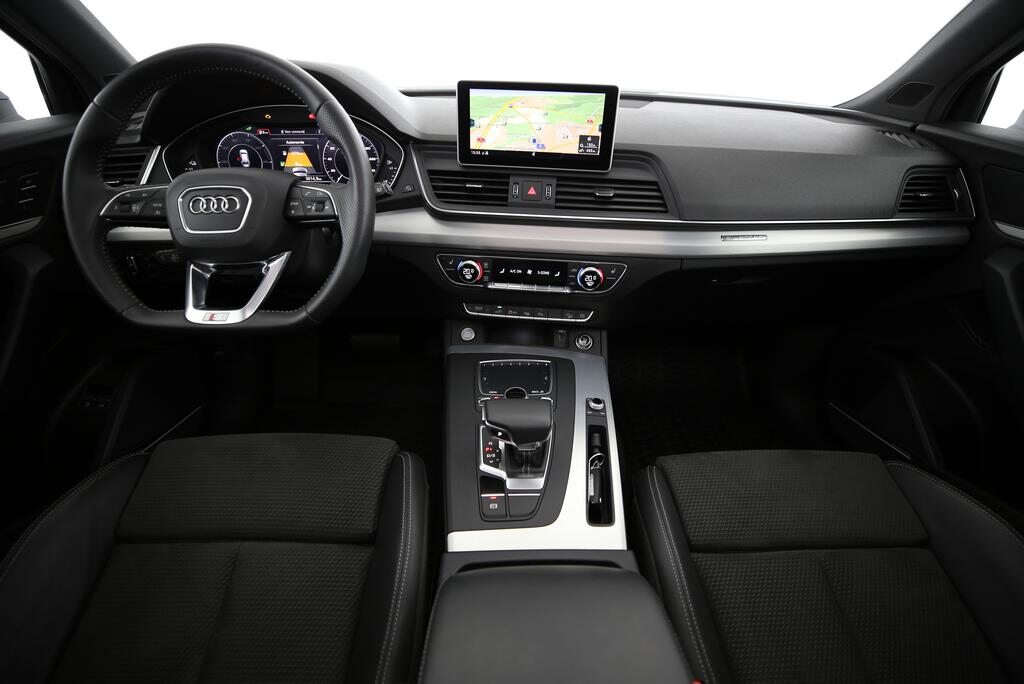 AUDI Q5 2.0 55 TFSI e Sport qu. S-T, Hybride Rechargeable Essence/Électricité, Occasion / Utilisé, Automatique - 7