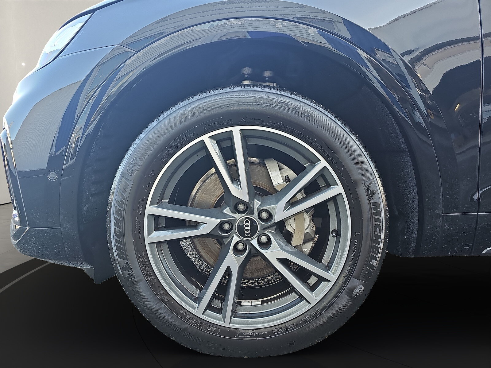 AUDI Q5 2.0 40 TDI S Line quattro S-Tronic, Mild-Hybrid Diesel/Elektro, Occasion / Gebraucht, Automatik - 5