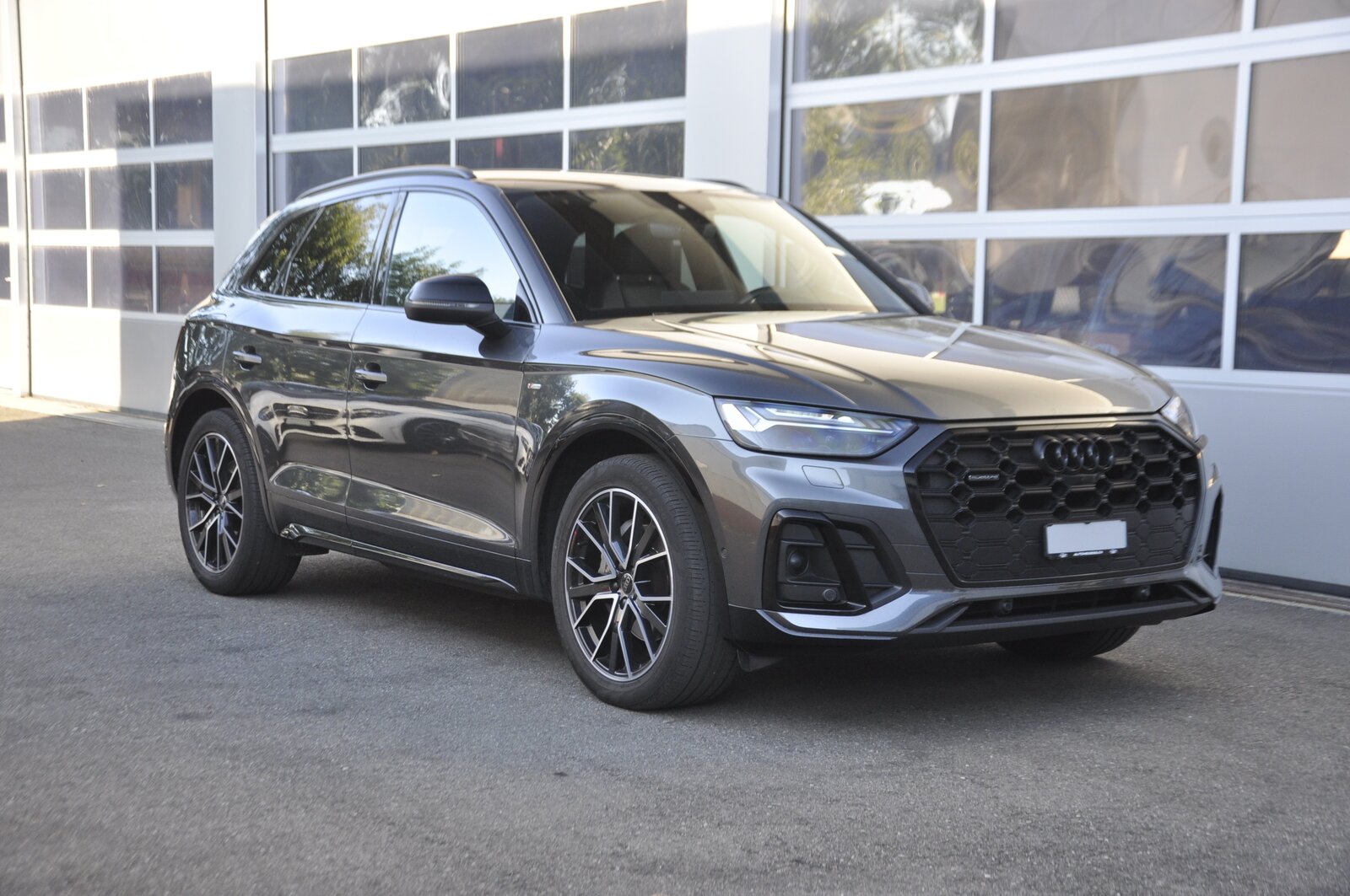 AUDI Q5 40 TDI Black Edition S line competition quattro S-tr