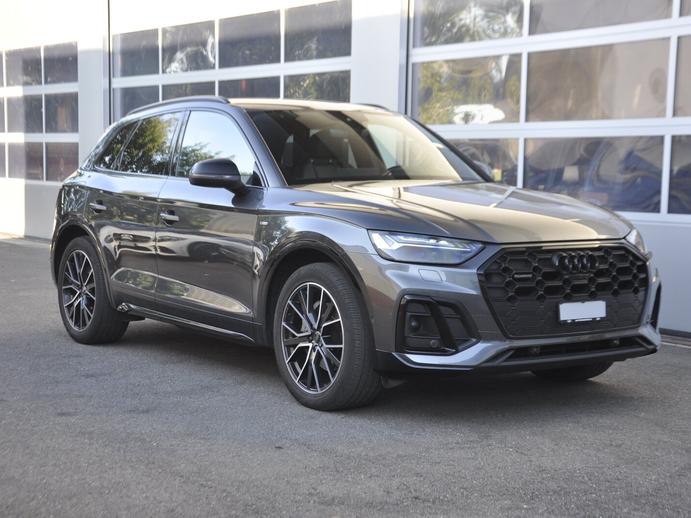 AUDI Q5 40 TDI Black Edition S line competition quattro S-tr, Mild-Hybrid Diesel/Electric, Second hand / Used, Automatic