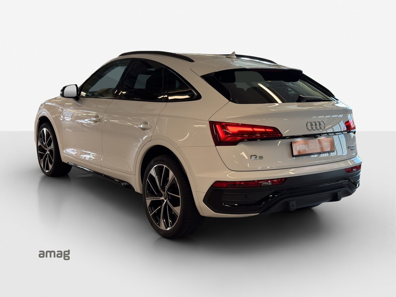 AUDI Q5 SB 40 TDI Black Edition, Diesel, Occasion / Utilisé, Automatique - 3