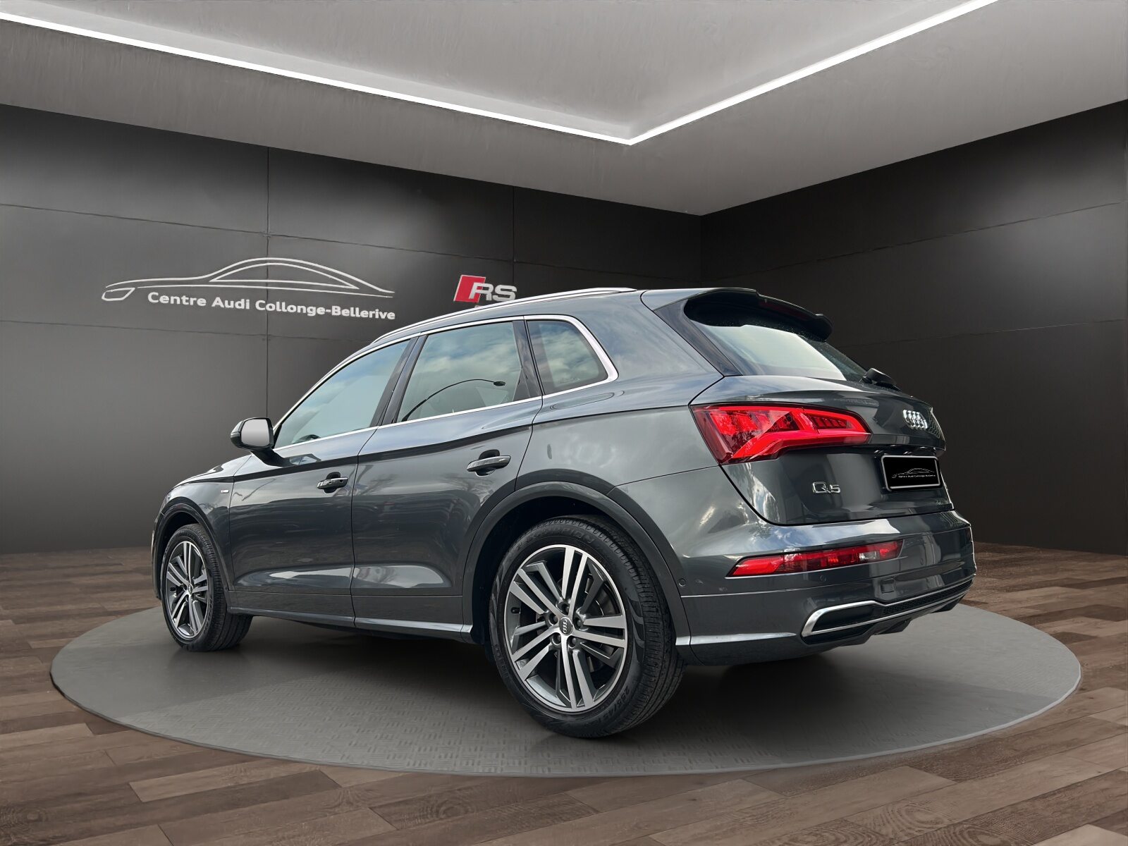 AUDI Q5 45 TFSI sport, Essence, Occasion / Utilisé, Automatique - 4