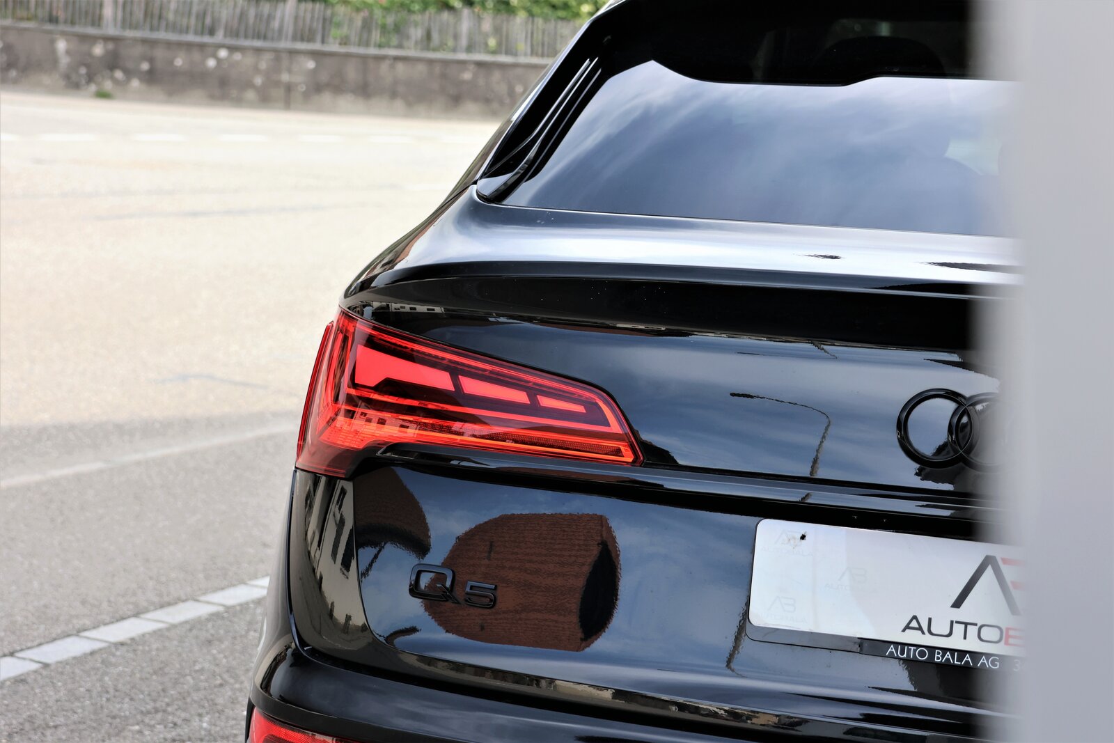 AUDI Q5 Sportback 40 TDI Blackedition quattro S-tronic, Hybride Léger Diesel/Électricité, Occasion / Utilisé, Automatique - 3