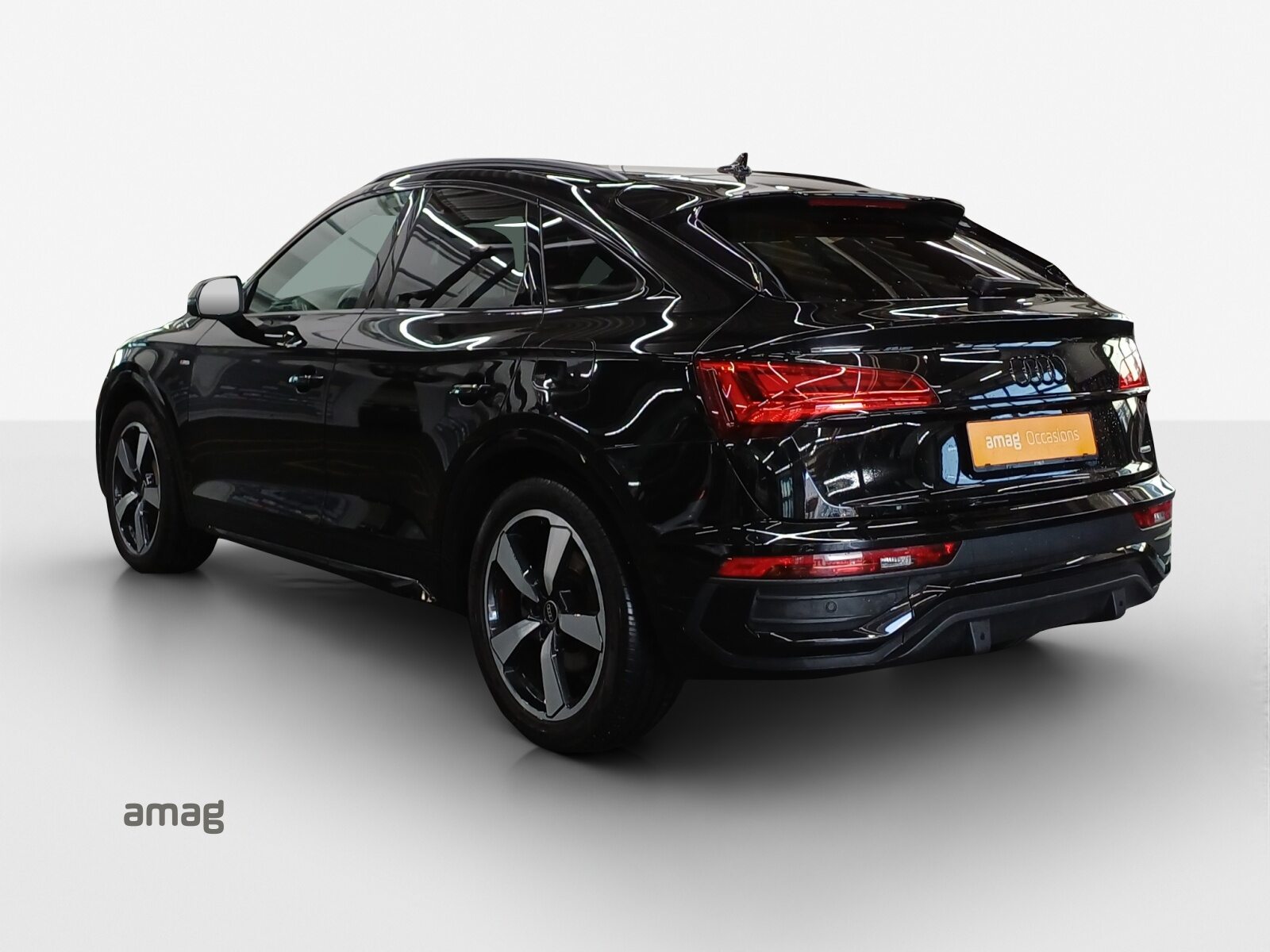 AUDI Q5 SB 50 TFSI e S line, Voll-Hybrid Benzin/Elektro, Occasion / Gebraucht, Automatik - 3
