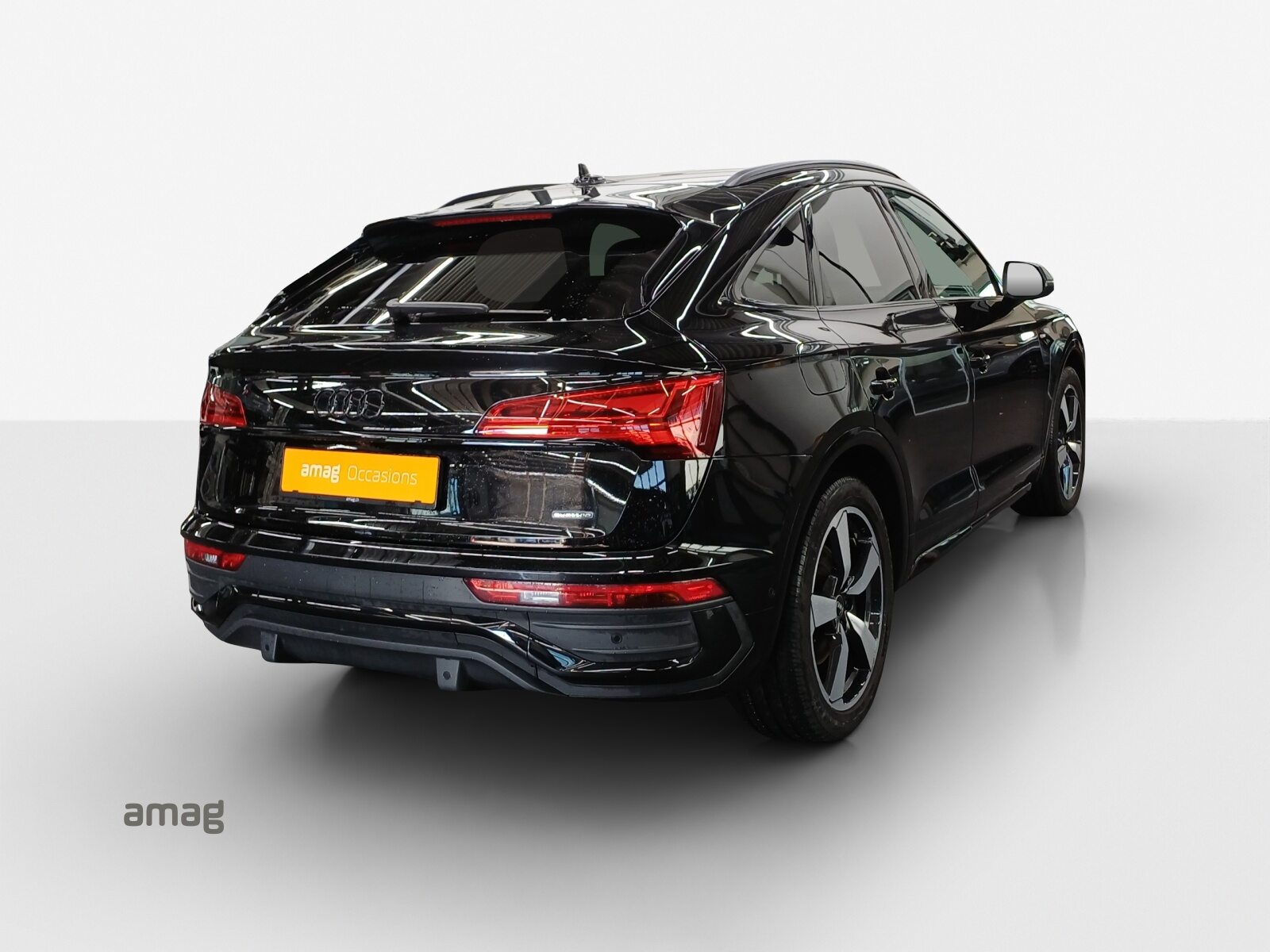 AUDI Q5 SB 50 TFSI e S line, Voll-Hybrid Benzin/Elektro, Occasion / Gebraucht, Automatik - 5
