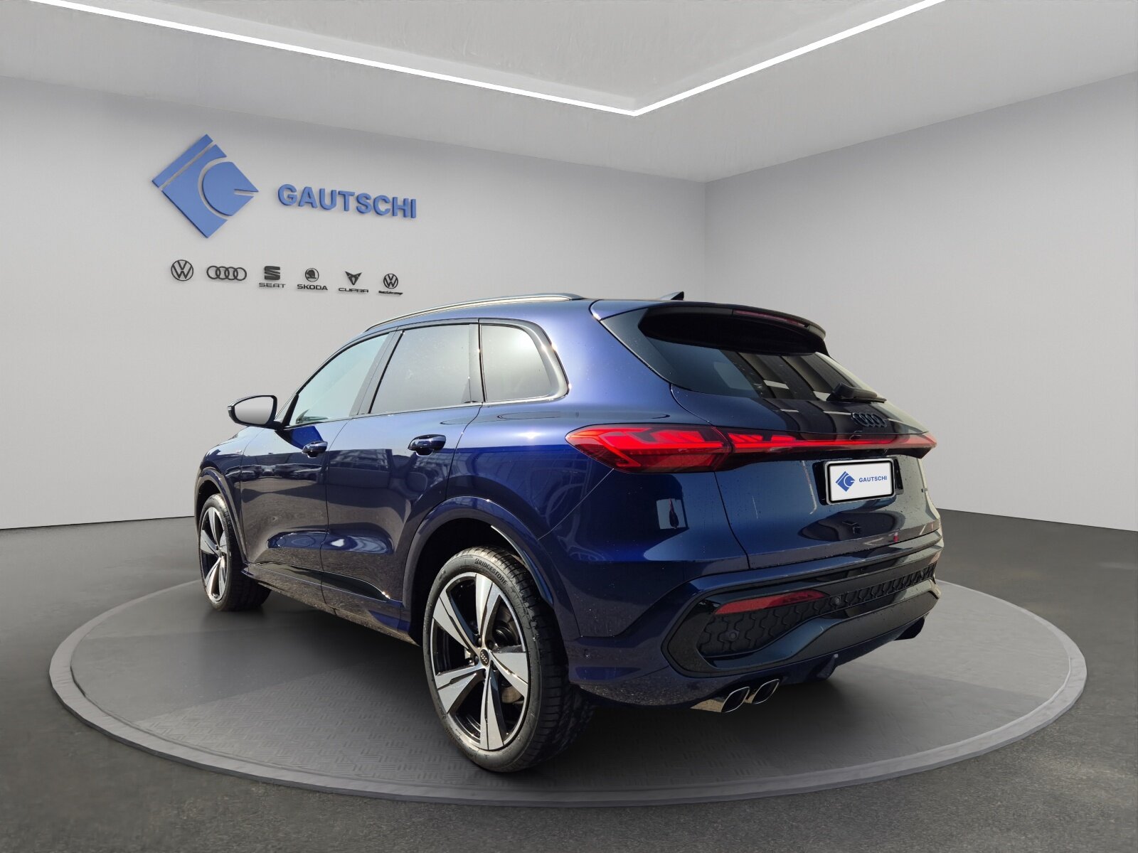 AUDI Q5 TDI quattro 150 kW S-tronic, Mild-Hybrid Diesel/Elektro, Occasion / Gebraucht, Automatik - 3