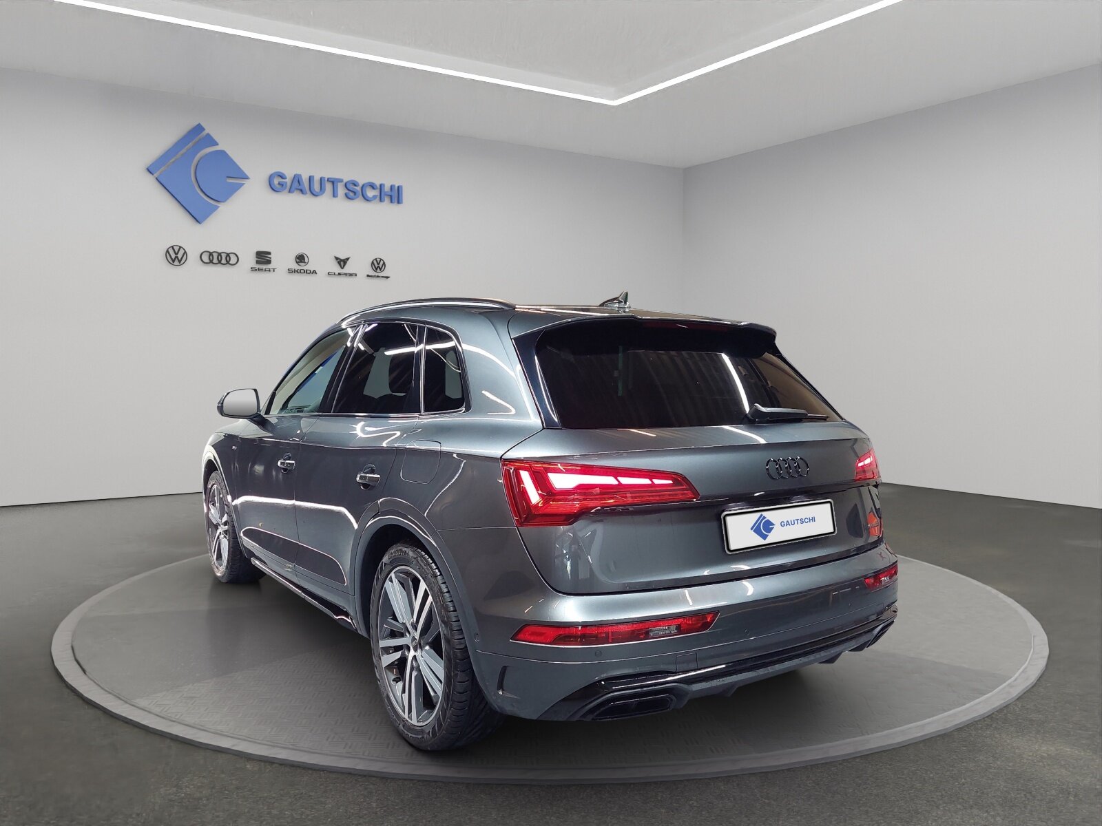 AUDI Q5 50 TFSI e PHEV Black Edition quattro S-tronic, Plug-in-Hybrid Benzin/Elektro, Occasion / Gebraucht, Automatik - 3