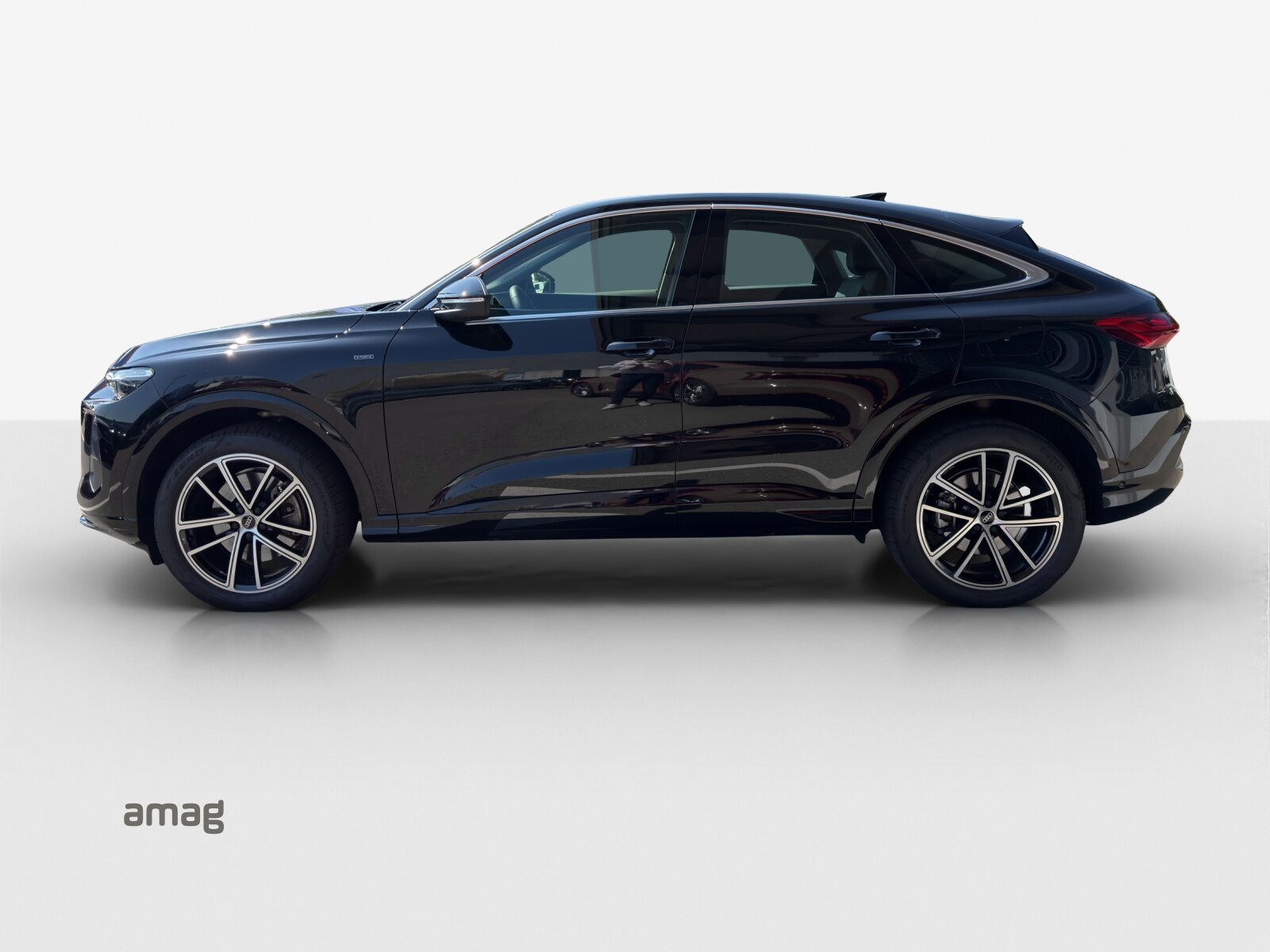 AUDI Q5 SB e-hybrid 220 kW, Voll-Hybrid Benzin/Elektro, Occasion / Gebraucht, Automatik - 2