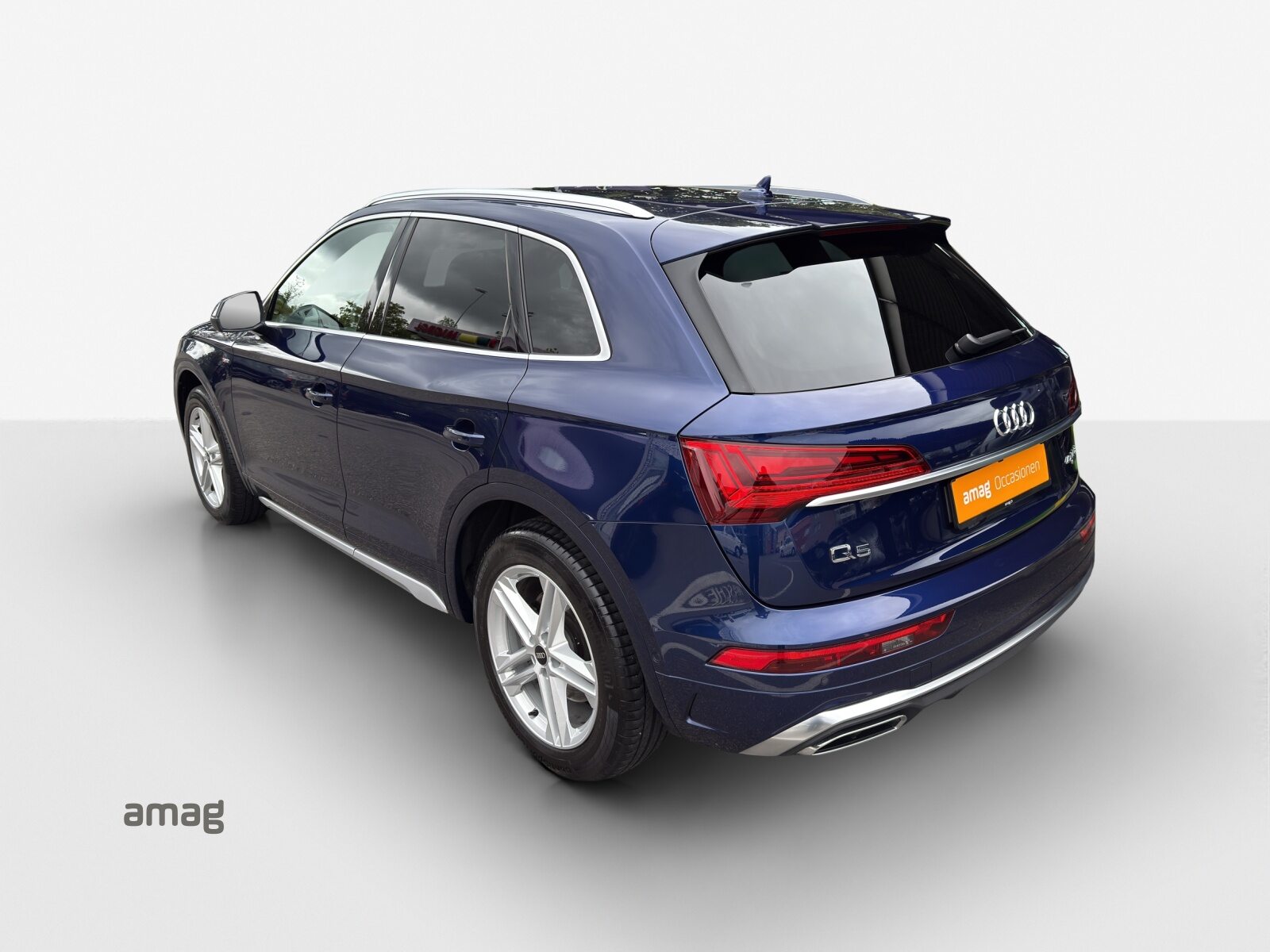 AUDI Q5 40 TFSI S line, Benzin, Occasion / Gebraucht, Automatik - 3