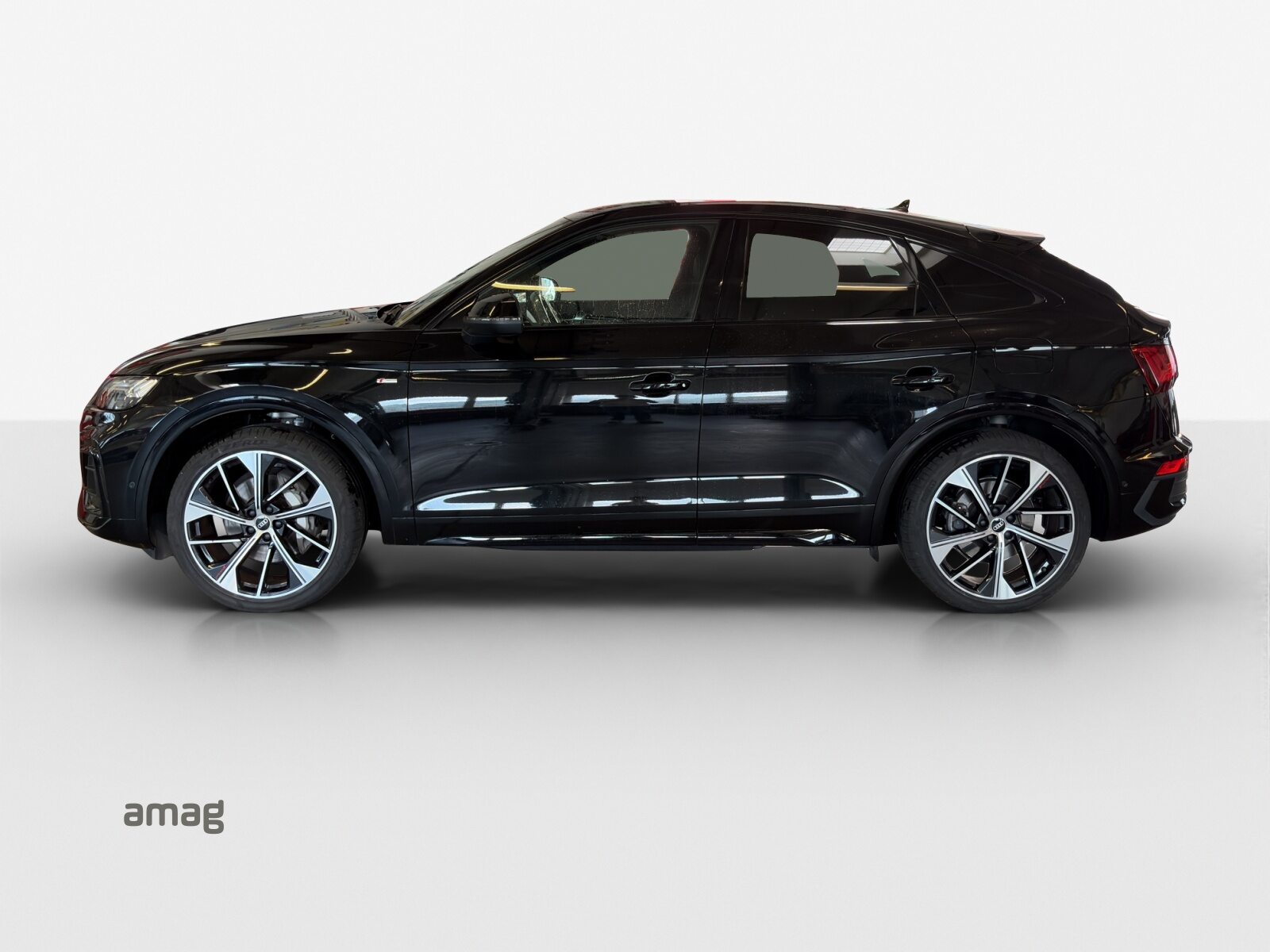 AUDI Q5 SB 55 TFSI e S line, Voll-Hybrid Benzin/Elektro, Occasion / Gebraucht, Automatik - 2