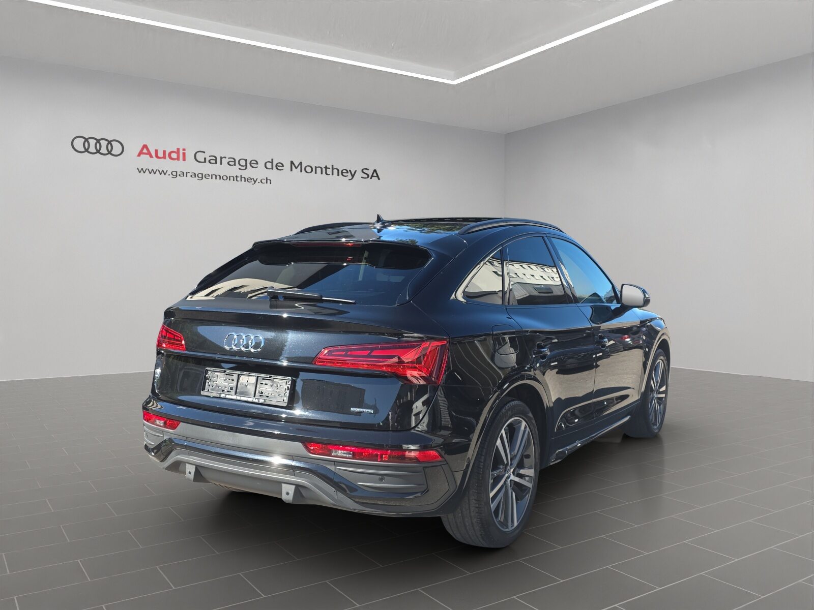 AUDI Q5 SB 40 TDI Black Edition, Diesel, Occasioni / Usate, Automatico - 4