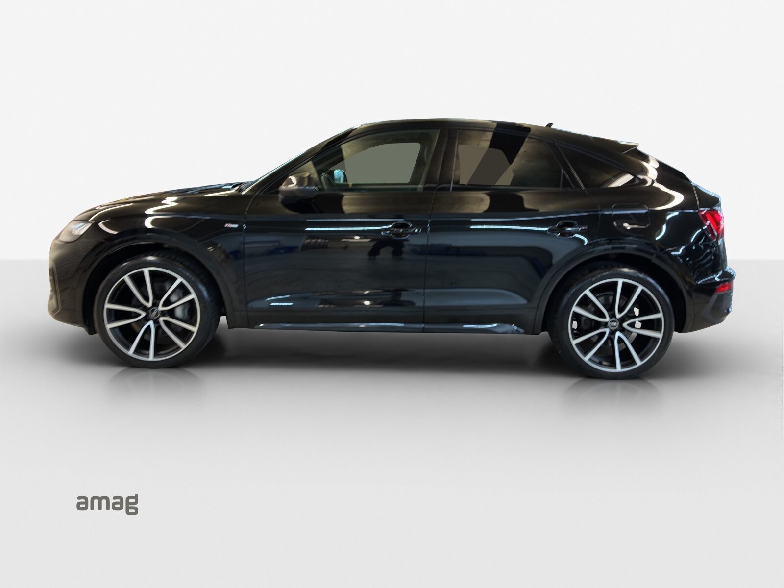 AUDI Q5 SB 50 TFSI e S line, Voll-Hybrid Benzin/Elektro, Occasion / Gebraucht, Automatik - 2