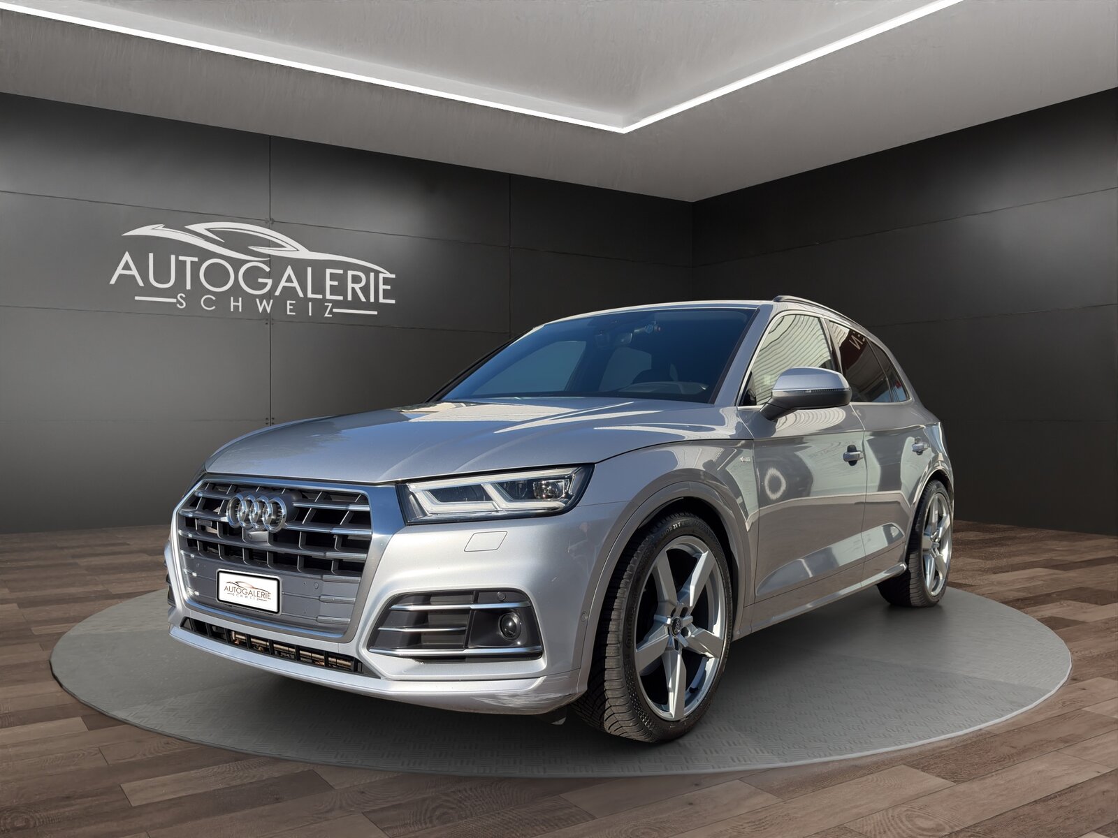 AUDI Q5 45 TFSI sport quattro S-Line Pano Luftfed. AHK Memo