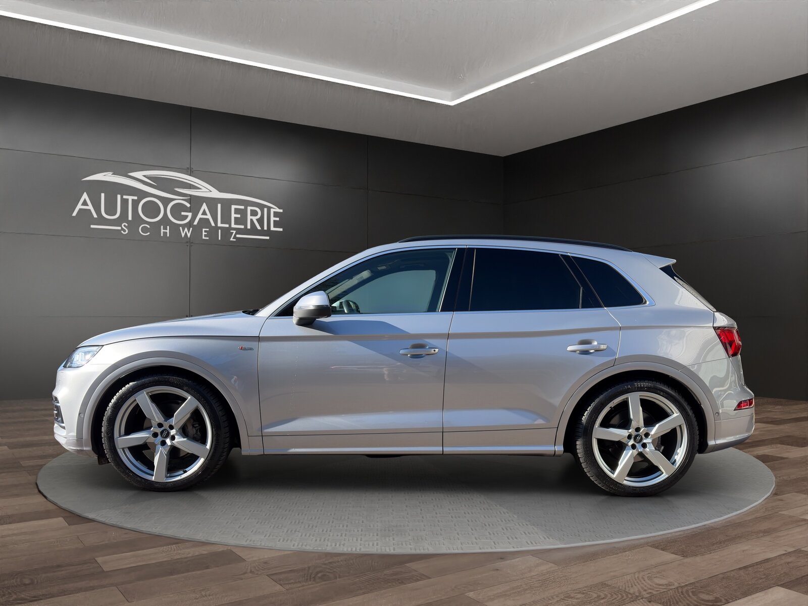 AUDI Q5 45 TFSI sport quattro S-Line Pano Luftfed. AHK Memo, Benzin, Occasion / Gebraucht, Automatik - 2