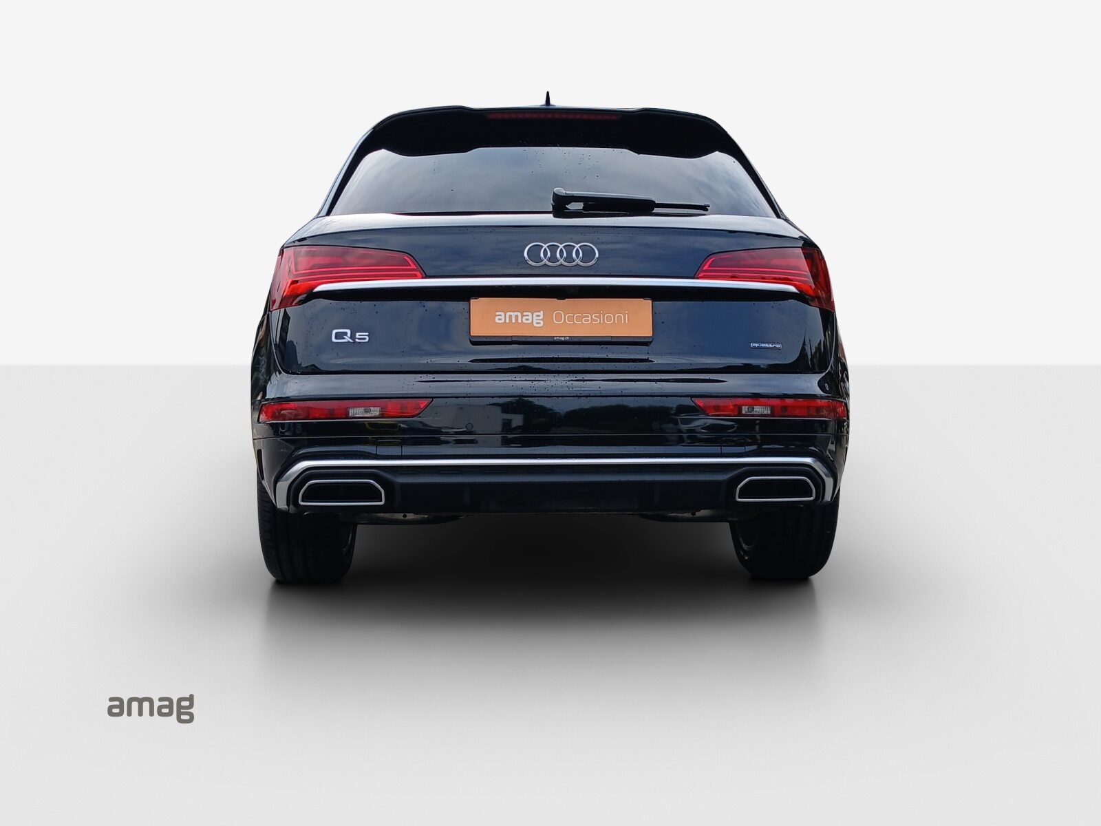 AUDI Q5 40 TFSI S line, Petrol, Second hand / Used, Automatic - 4