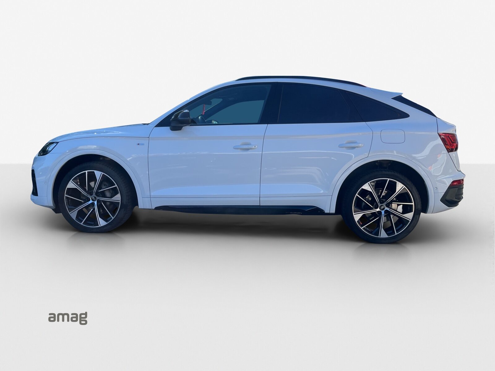 AUDI Q5 SB 50 TFSI e Black Edition, Full-Hybrid Petrol/Electric, Second hand / Used, Automatic - 2