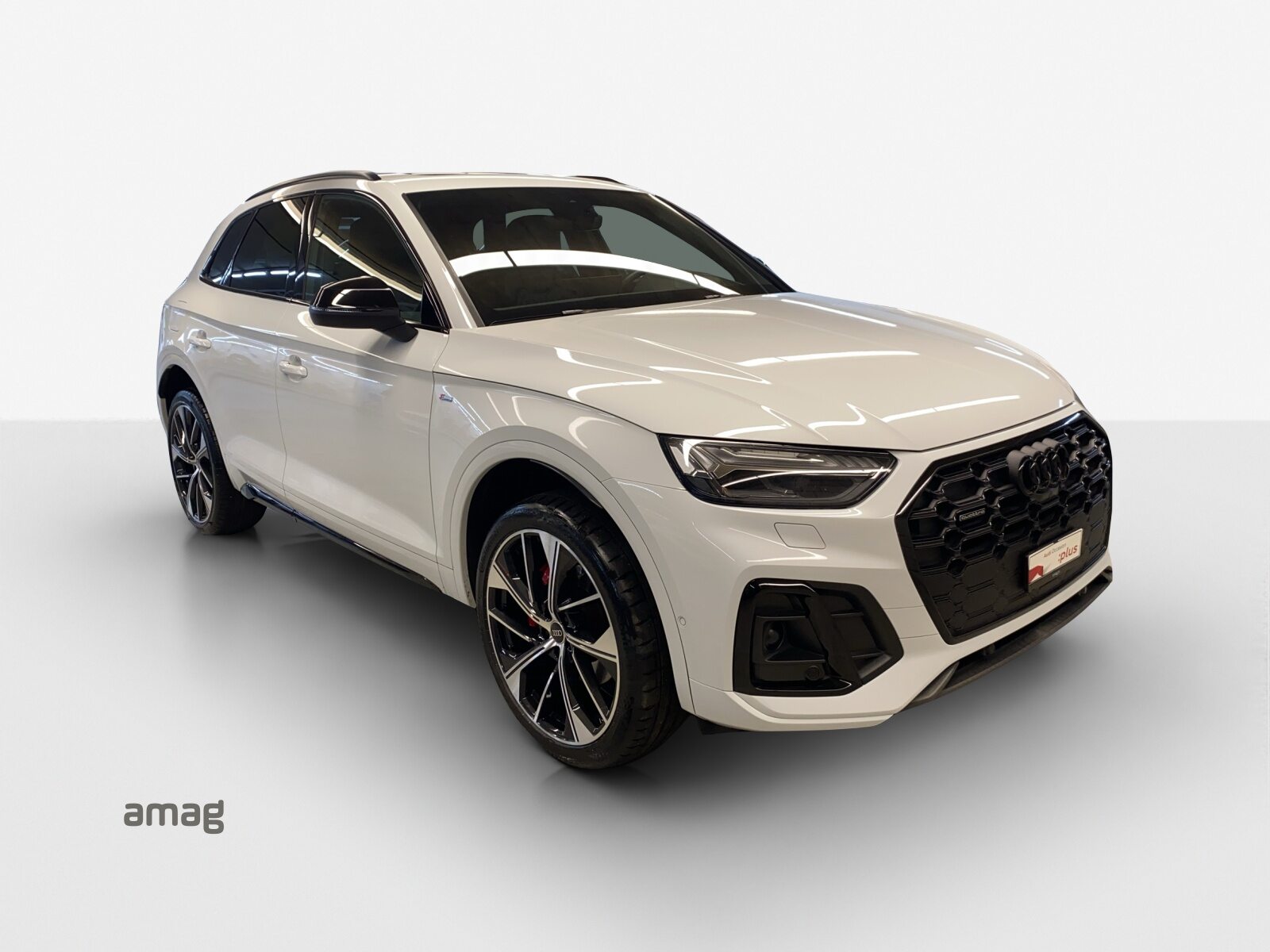 AUDI Q5 45 TFSI S line, Petrol, Second hand / Used, Automatic - 6