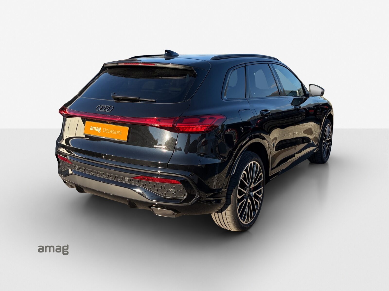 AUDI Q5 SUV e-hybrid 270 kW, Full-Hybrid Petrol/Electric, Second hand / Used, Automatic - 5
