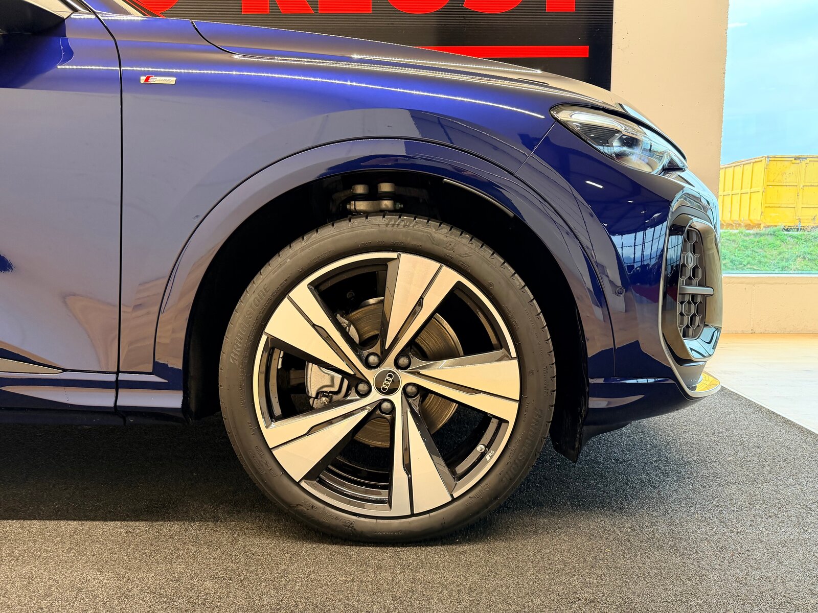 AUDI Q5 Sportback TFSI quattro 150 kW S-tronic, Mild-Hybrid Benzin/Elektro, Occasion / Gebraucht, Automatik - 6