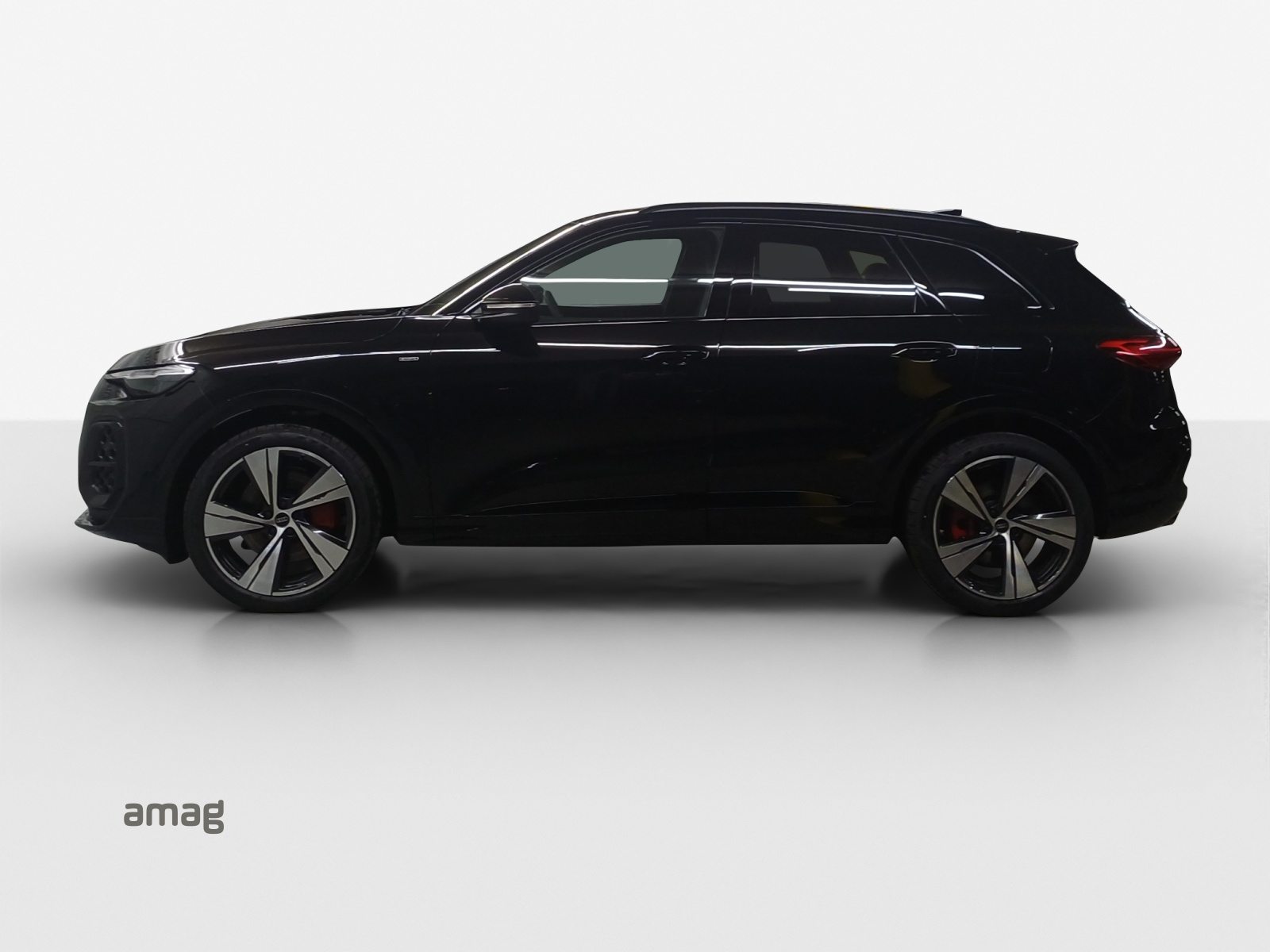 AUDI Q5 SUV e-hybrid 270 kW, Hybride Intégral Essence/Électricité, Voiture de démonstration, Automatique - 2