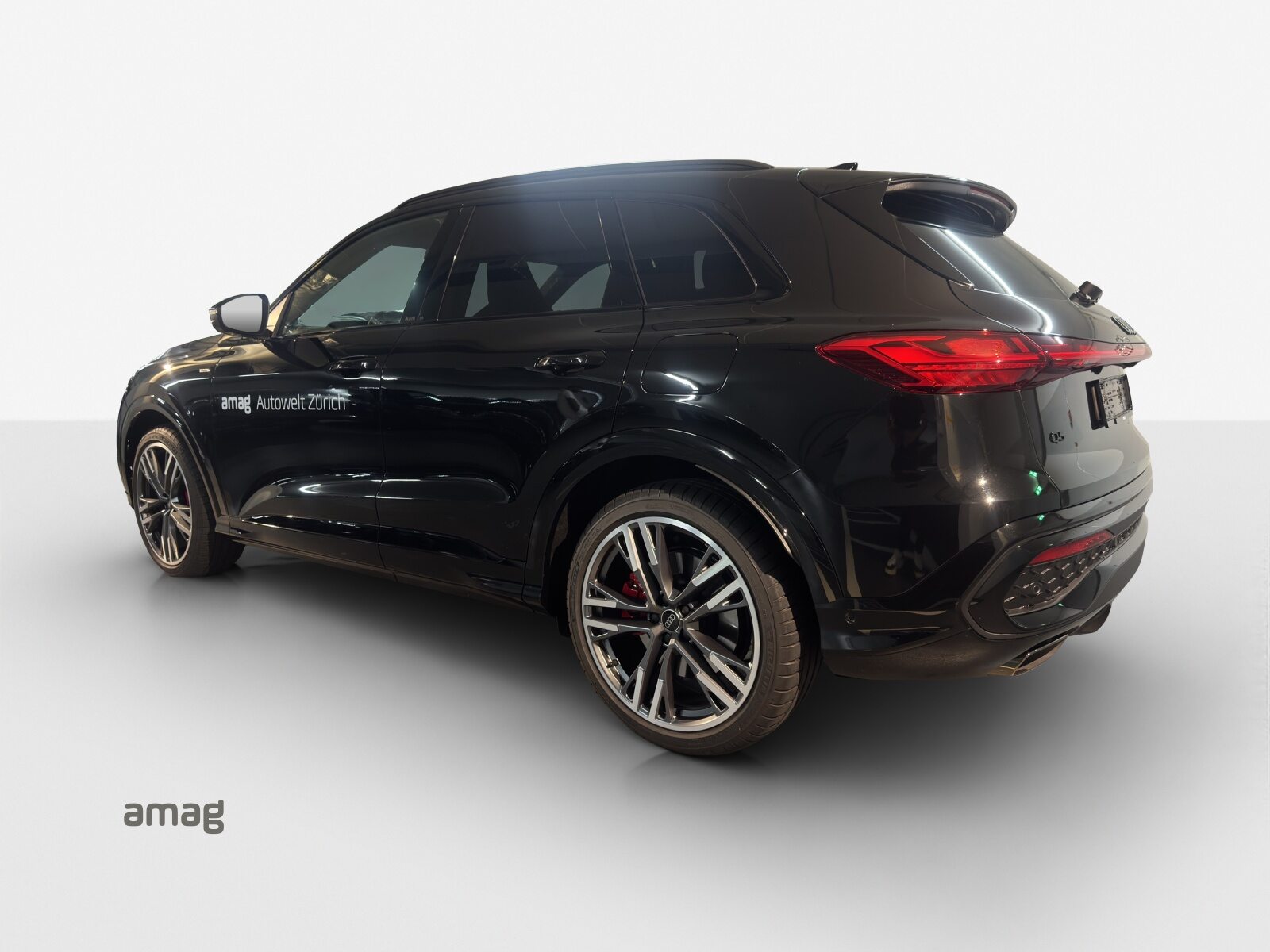 AUDI Q5 SUV e-hybrid 270 kW, Full-Hybrid Petrol/Electric, Ex-demonstrator, Automatic - 3
