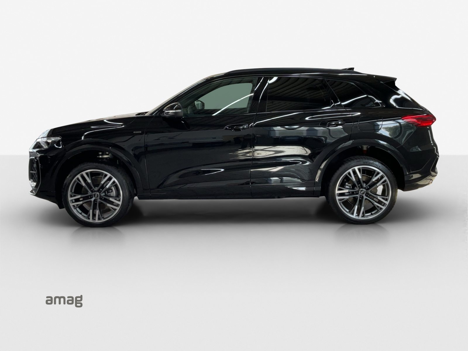 AUDI Q5 SUV e-hybrid 220 kW, Hybride Integrale Benzina/Elettrica, Auto dimostrativa, Automatico - 2