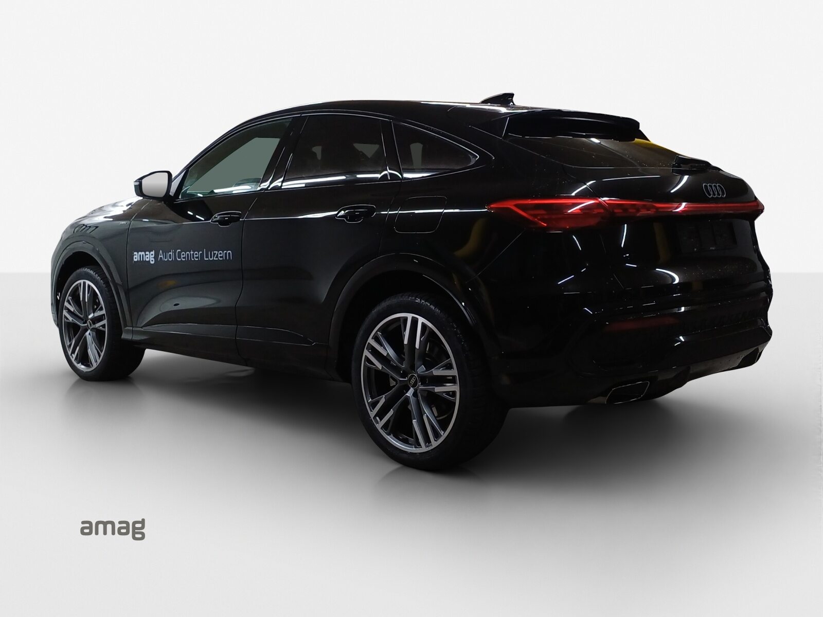 AUDI Q5 SB e-hybrid 220 kW, Voll-Hybrid Benzin/Elektro, Vorführwagen, Automatik - 3