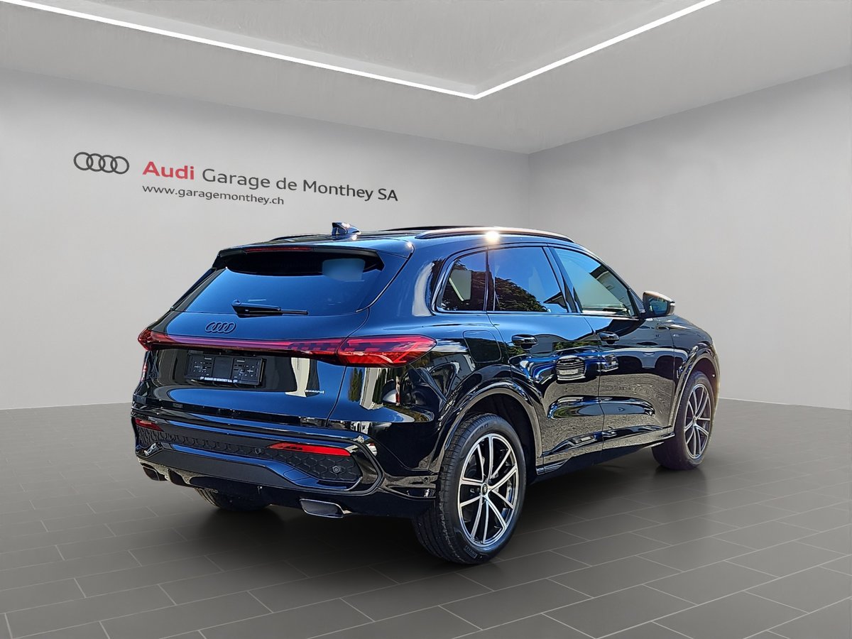 AUDI Q5 e-hybrid quattro 220 kW S-tronic, Plug-in-Hybrid Benzina/Elettrica, Auto nuove, Automatico - 4