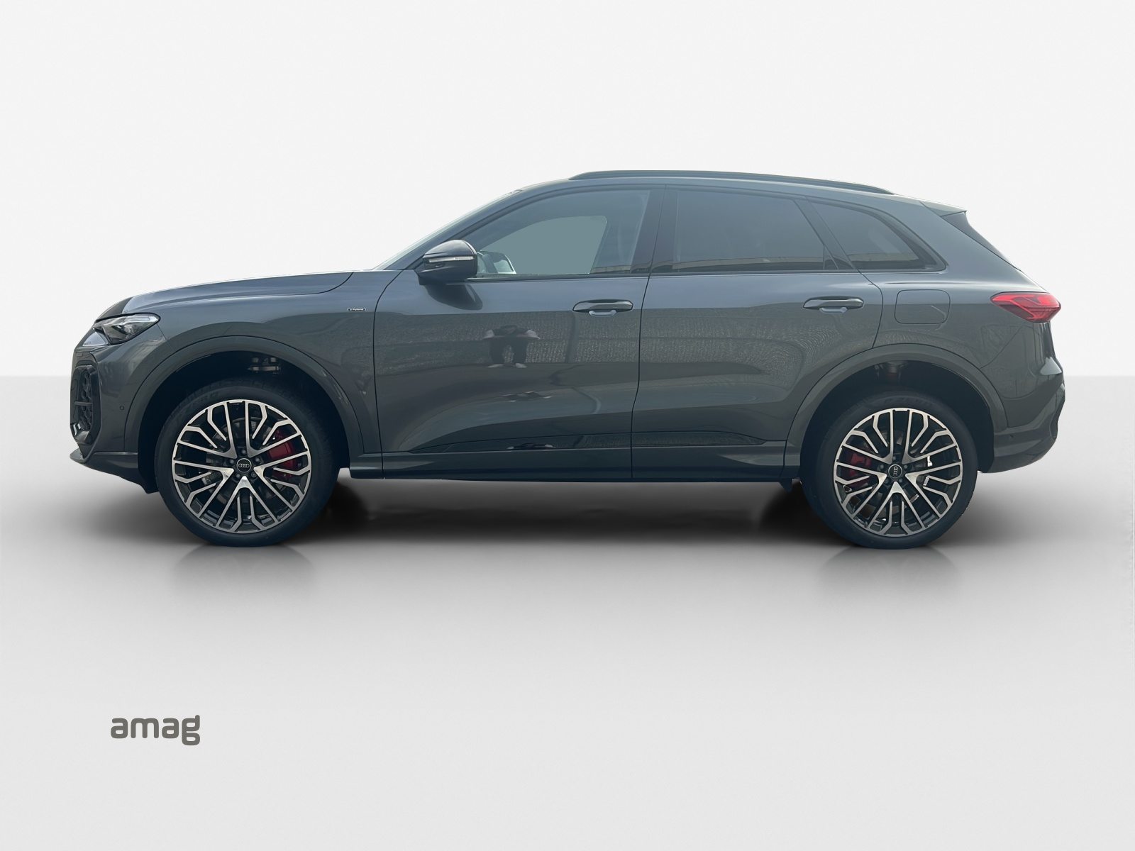 AUDI Q5 SUV e-hybrid 270 kW, Hybride Intégral Essence/Électricité, Voiture nouvelle, Automatique - 2