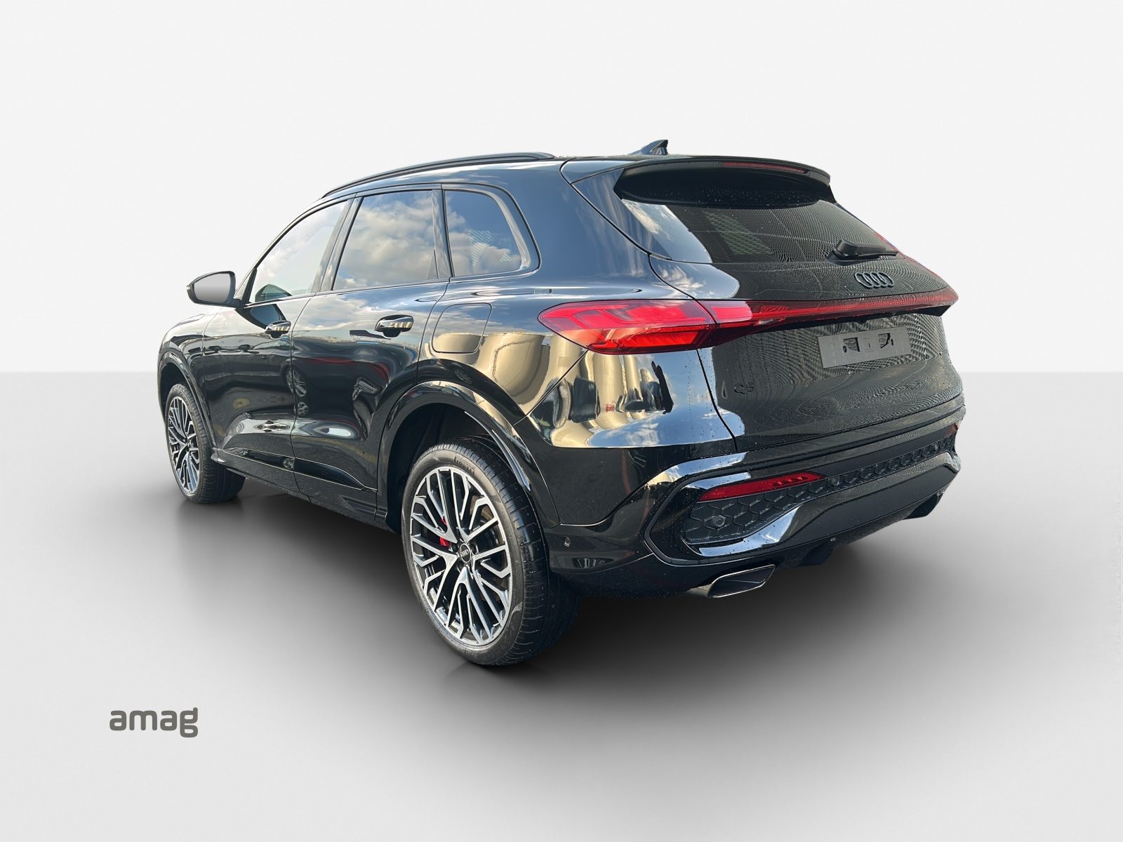 AUDI Q5 SUV e-hybrid 270 kW, Hybride Intégral Essence/Électricité, Voiture nouvelle, Automatique - 4