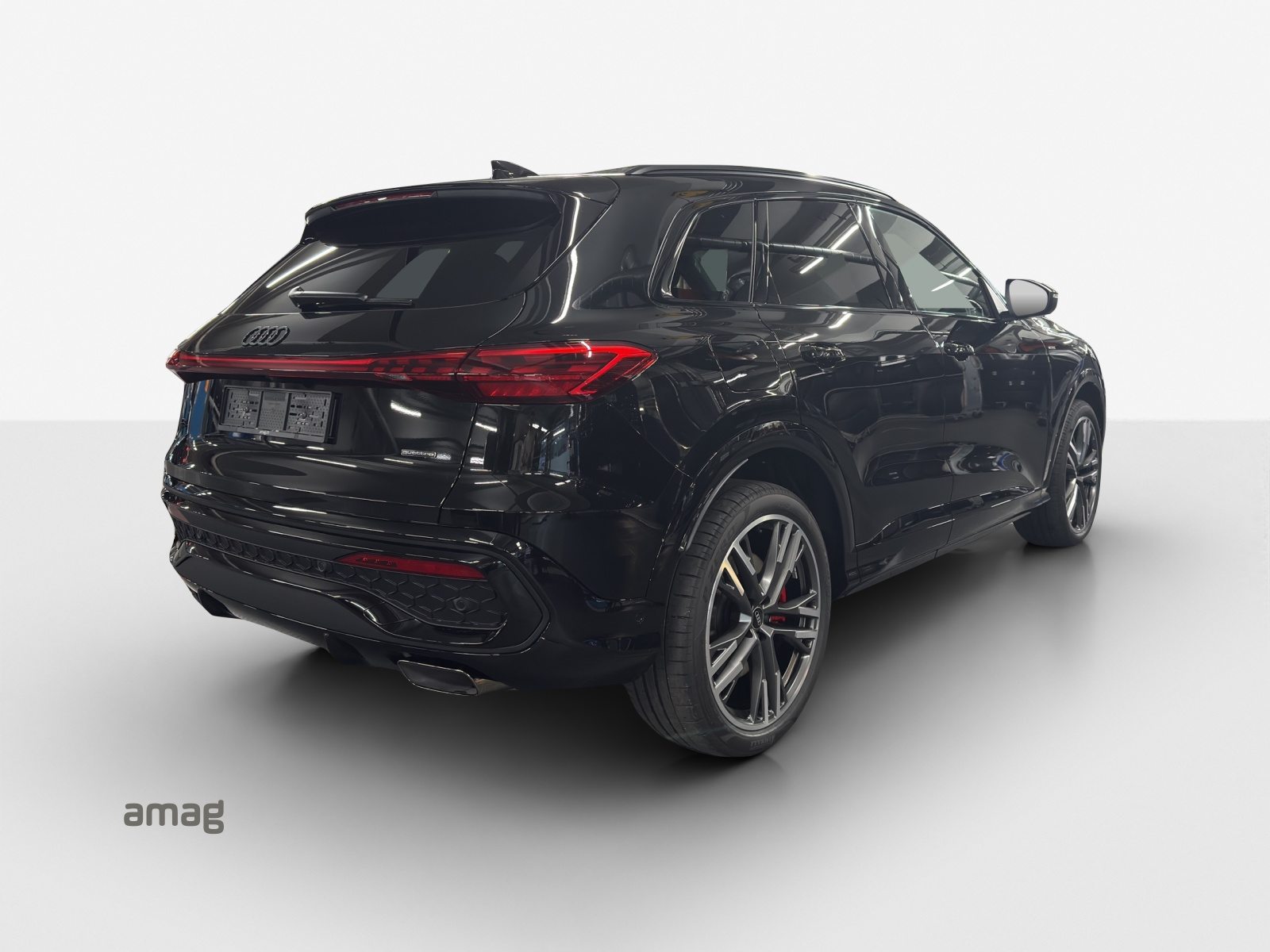 AUDI Q5 SUV e-hybrid 270 kW, Full-Hybrid Petrol/Electric, New car, Automatic - 5