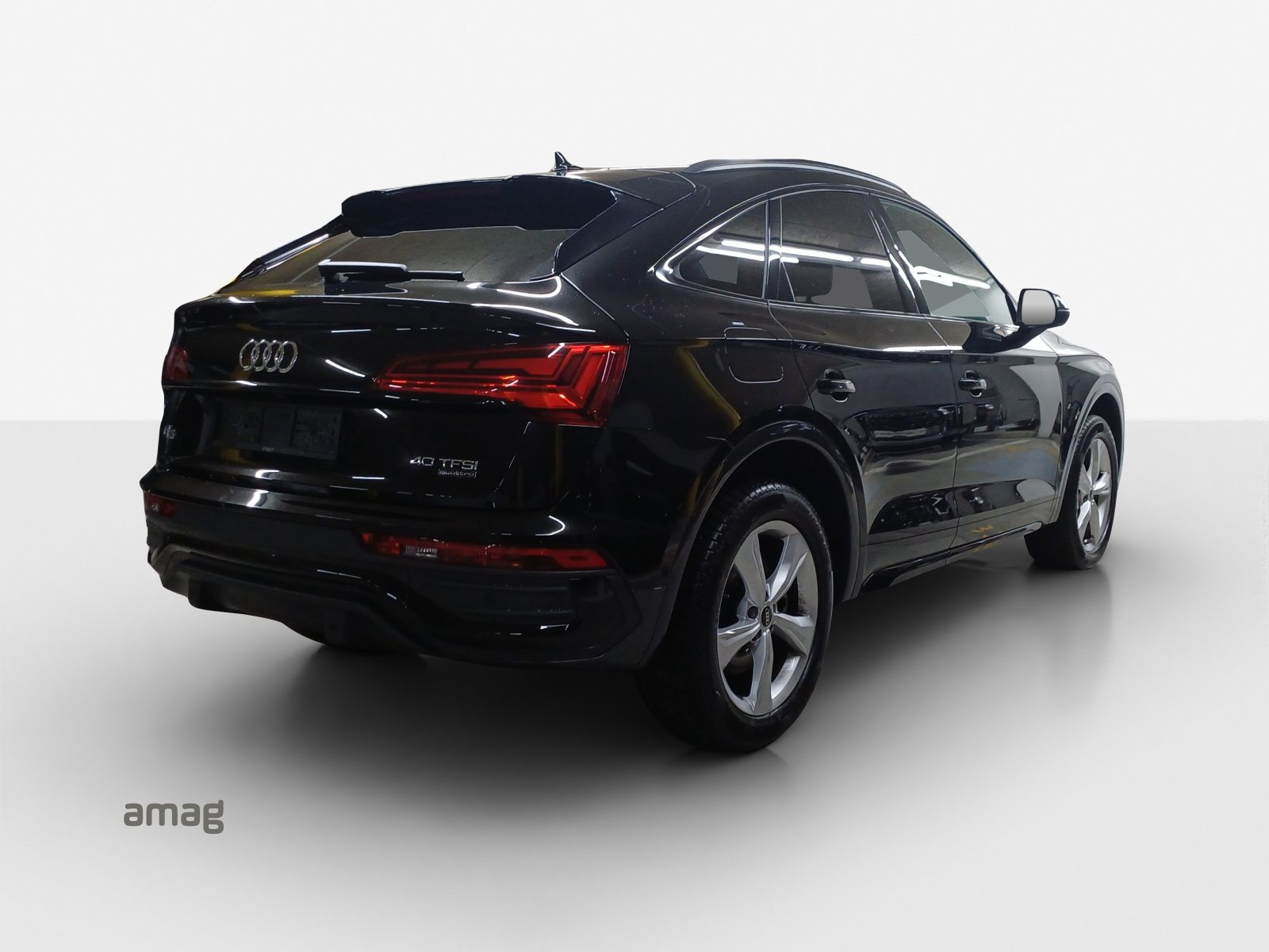 AUDI Q5 SB 40 TFSI advanced, Petrol, Second hand / Used, Automatic - 5