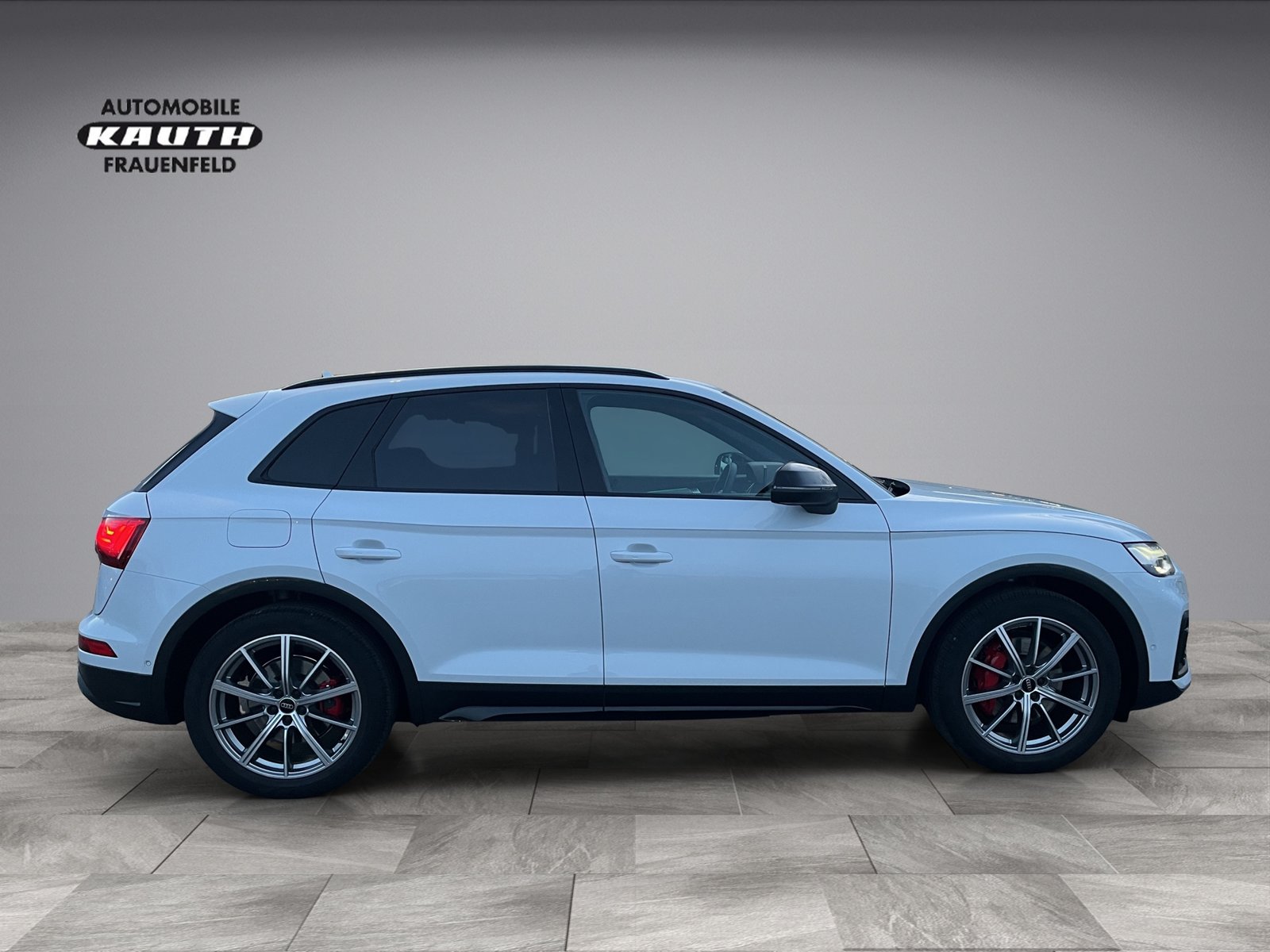 AUDI Q5 50 TFSI e PHEV advanc. qu. S-tronic*Luftfederung, AHK, B&, Hybride Rechargeable Essence/Électricité, Occasion / Utilisé, Automatique - 7