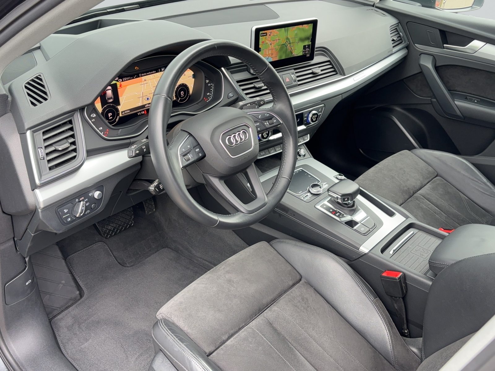 AUDI Q5 55 TFSI e sport, Voll-Hybrid Benzin/Elektro, Occasion / Gebraucht, Automat - 5