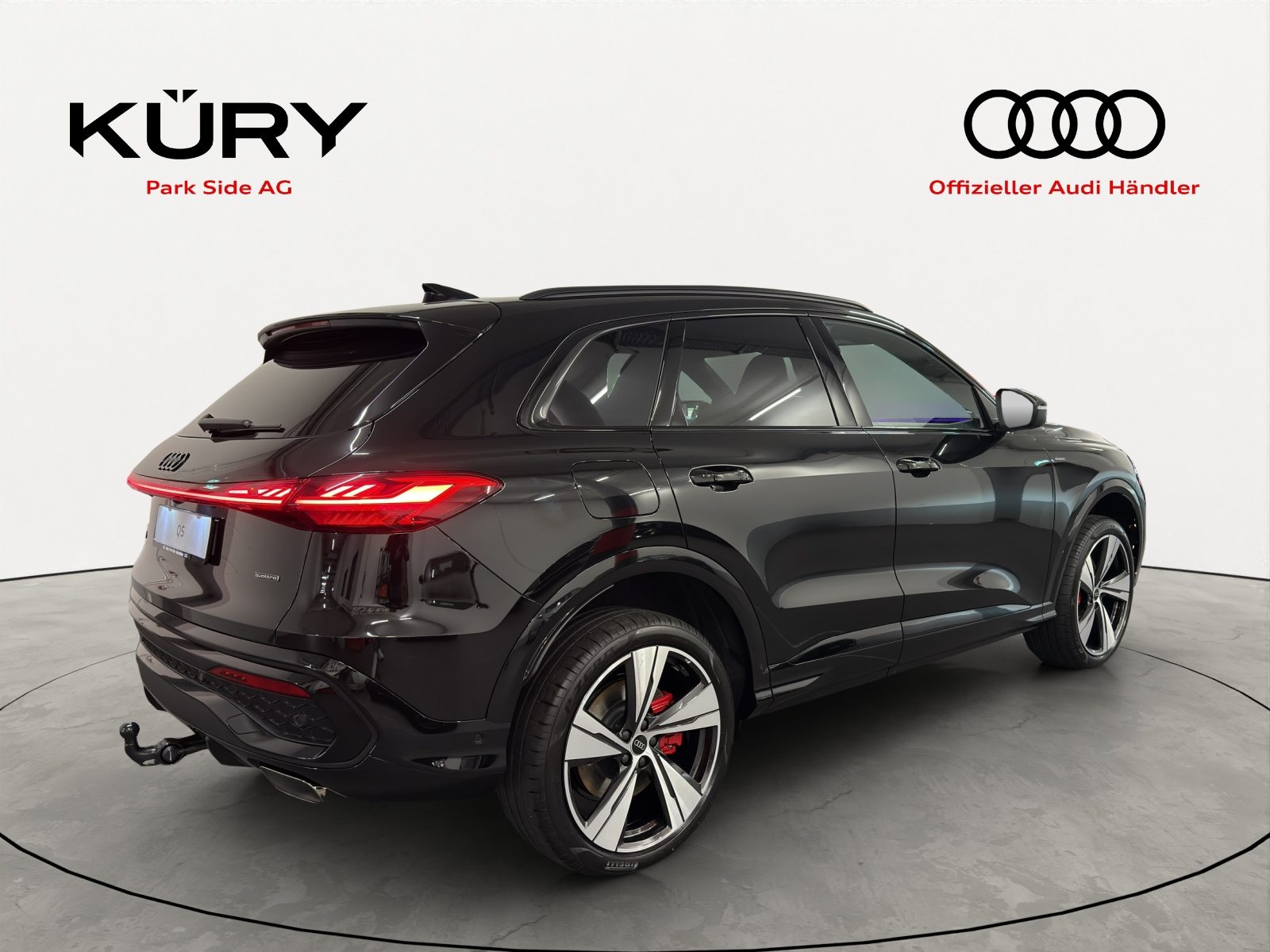 AUDI Q5 SUV e-hybrid 270 kW, Voll-Hybrid Benzin/Elektro, Vorführwagen, Automat - 4