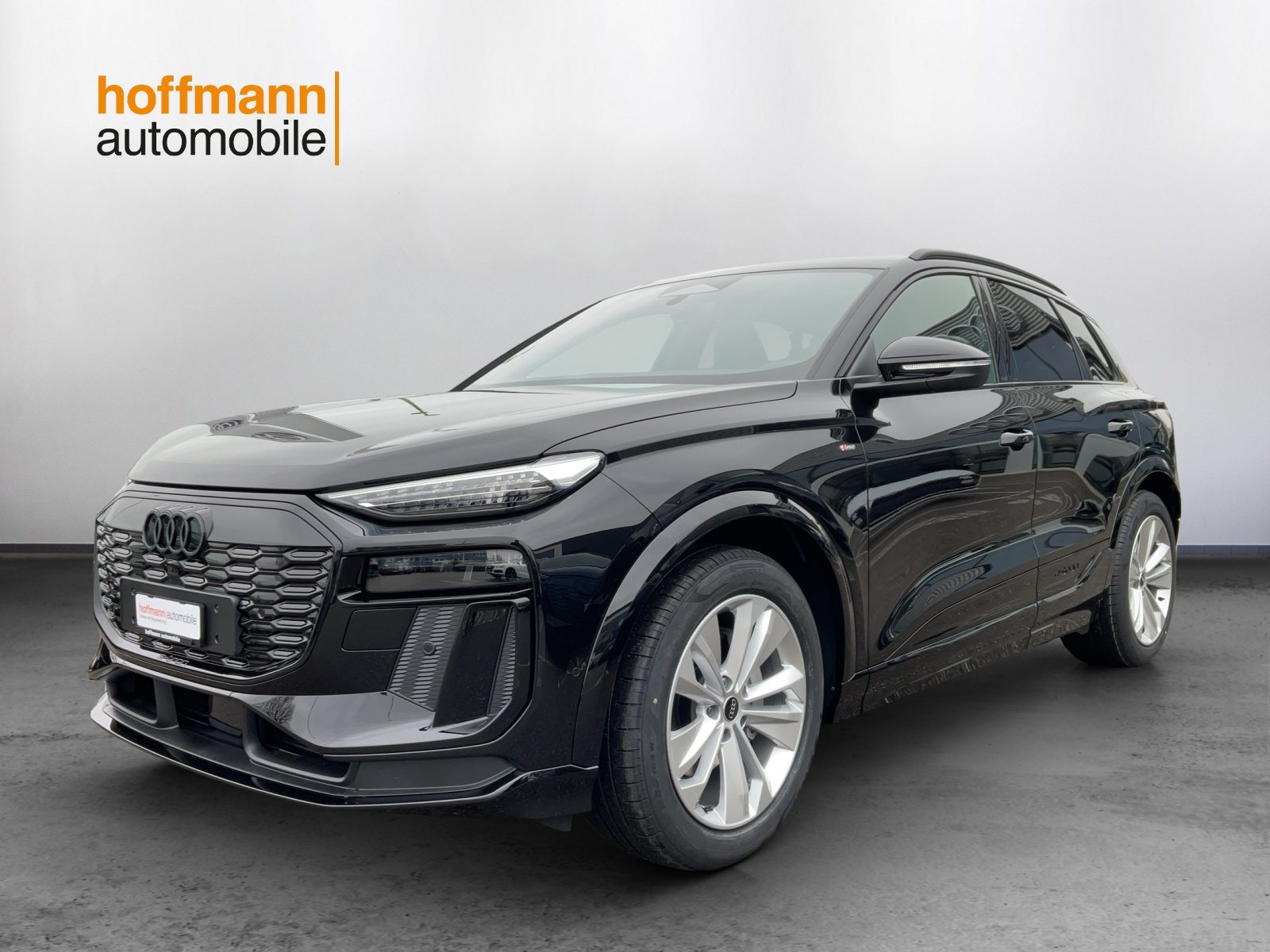 AUDI Q6 SUV e-tron quattro