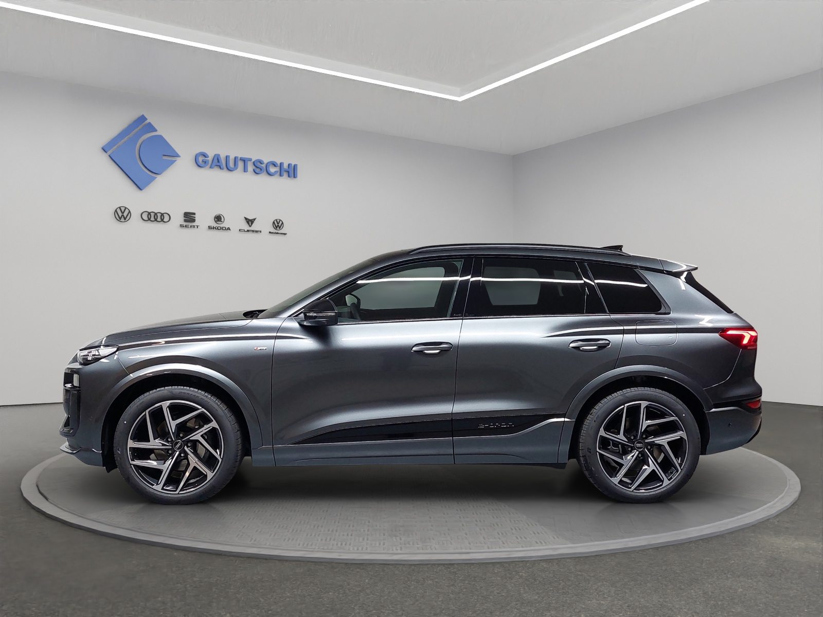 AUDI Q6 e-tron quattro, Elektro, Neuwagen, Automatik - 2