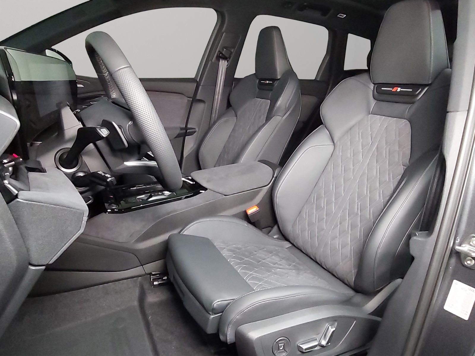 AUDI Q6 e-tron quattro, Elektro, Neuwagen, Automatik - 6