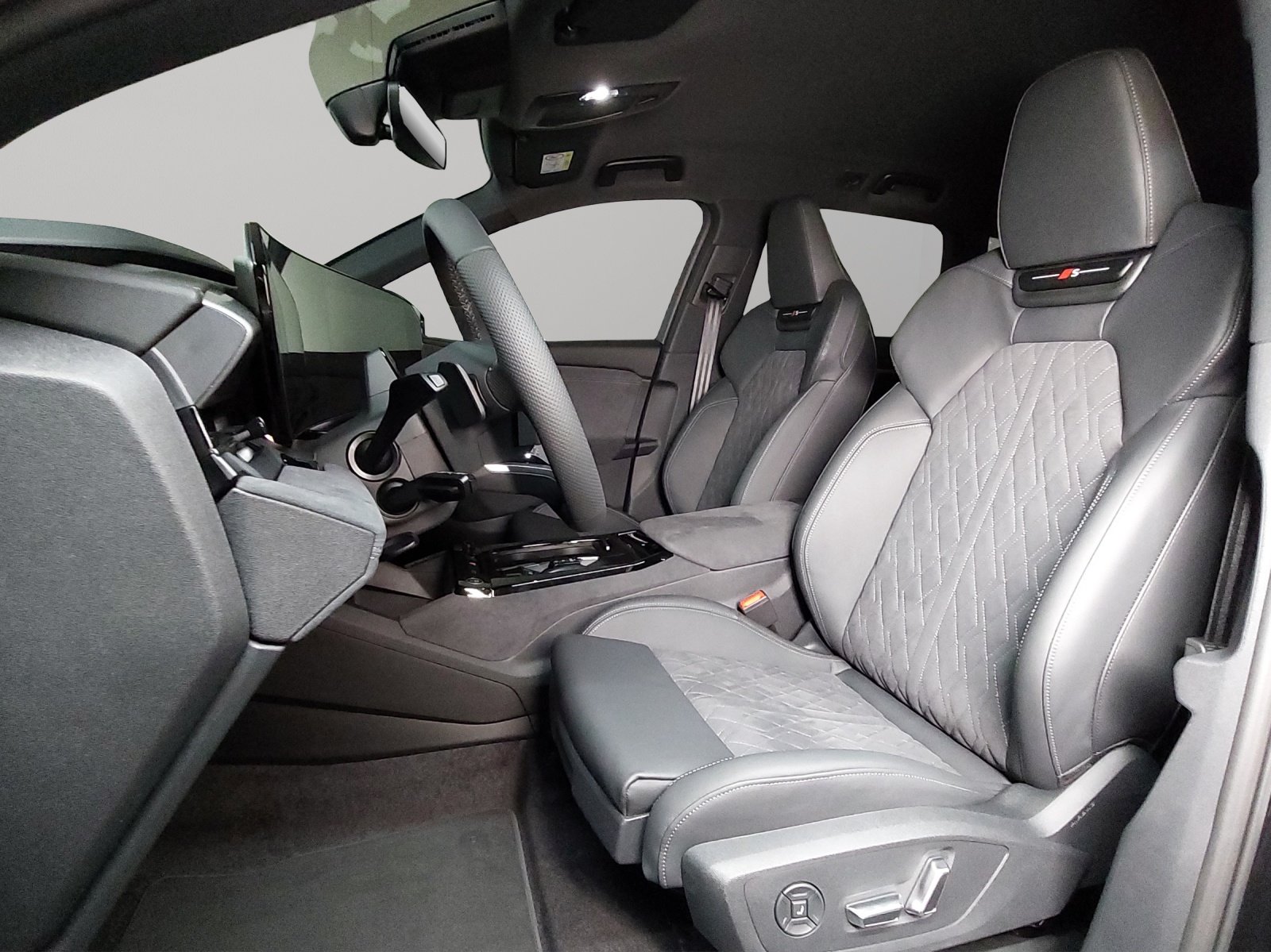 AUDI Q6 e-tron quattro, Electric, New car, Automatic - 6