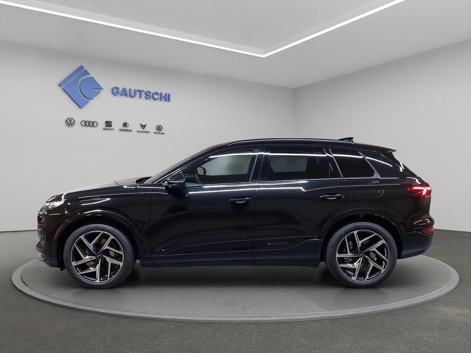 AUDI Q6 e-tron quattro, Elektro, Neuwagen, Automatik - 2