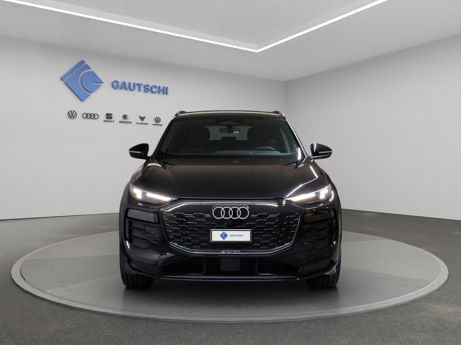 AUDI Q6 e-tron quattro, Electric, New car, Automatic - 5